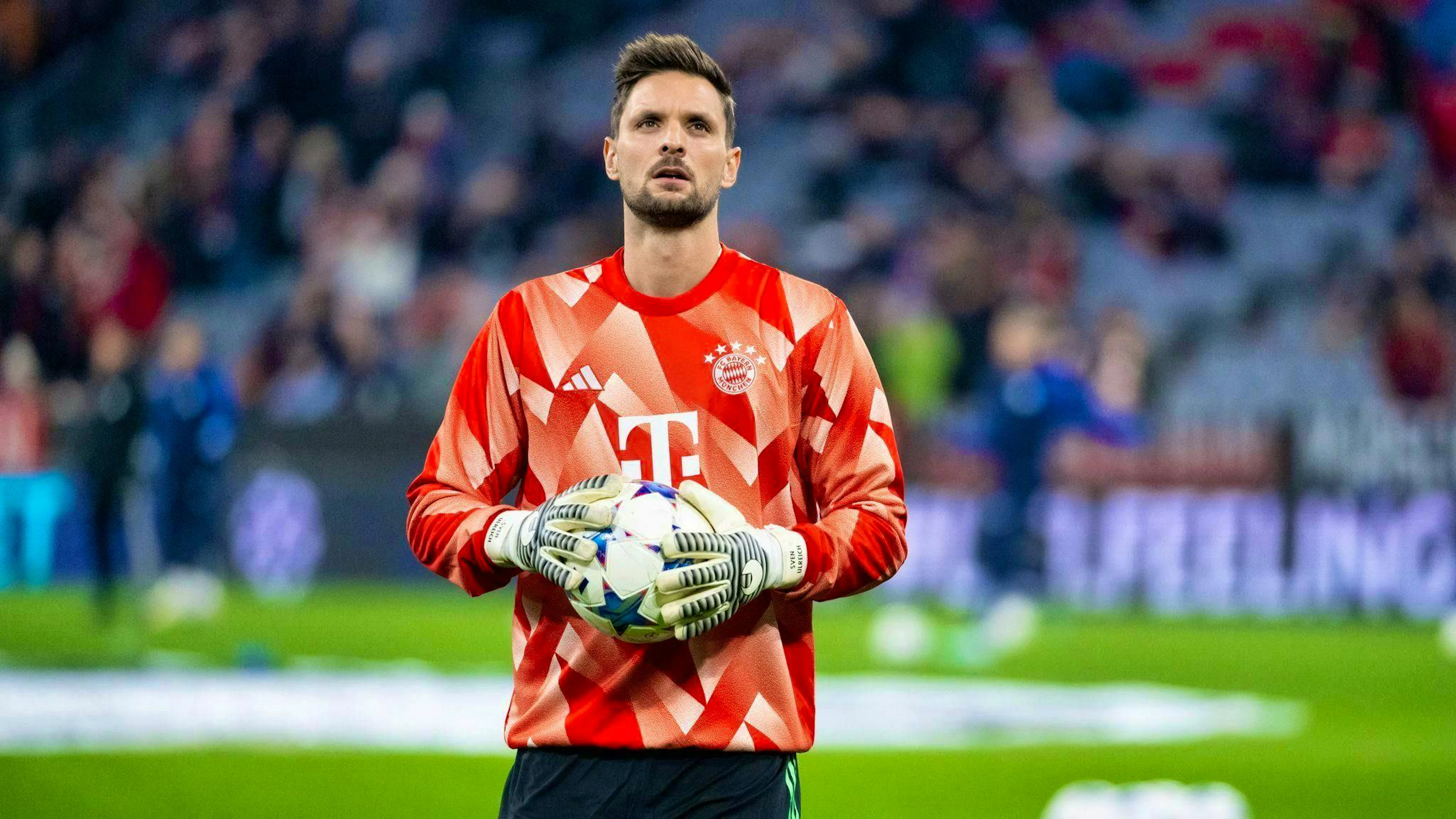 Sven Ulreich mourns the death of his son.