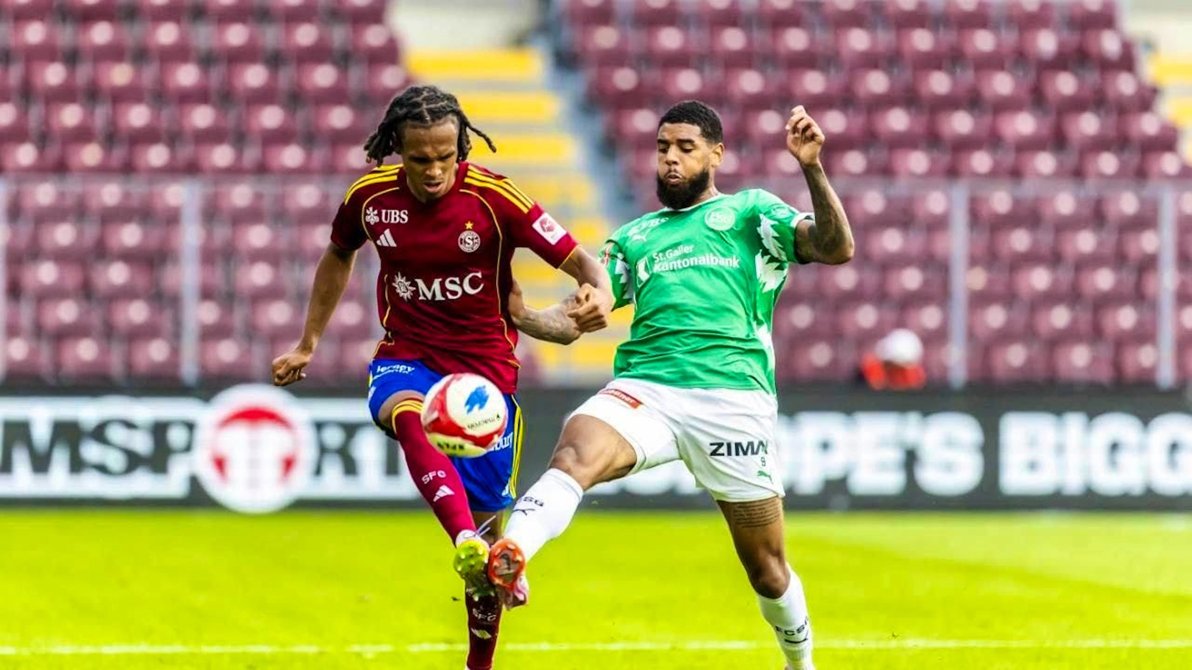 St. Gallen's Willem Geubbels (right) continues to impress in the second round