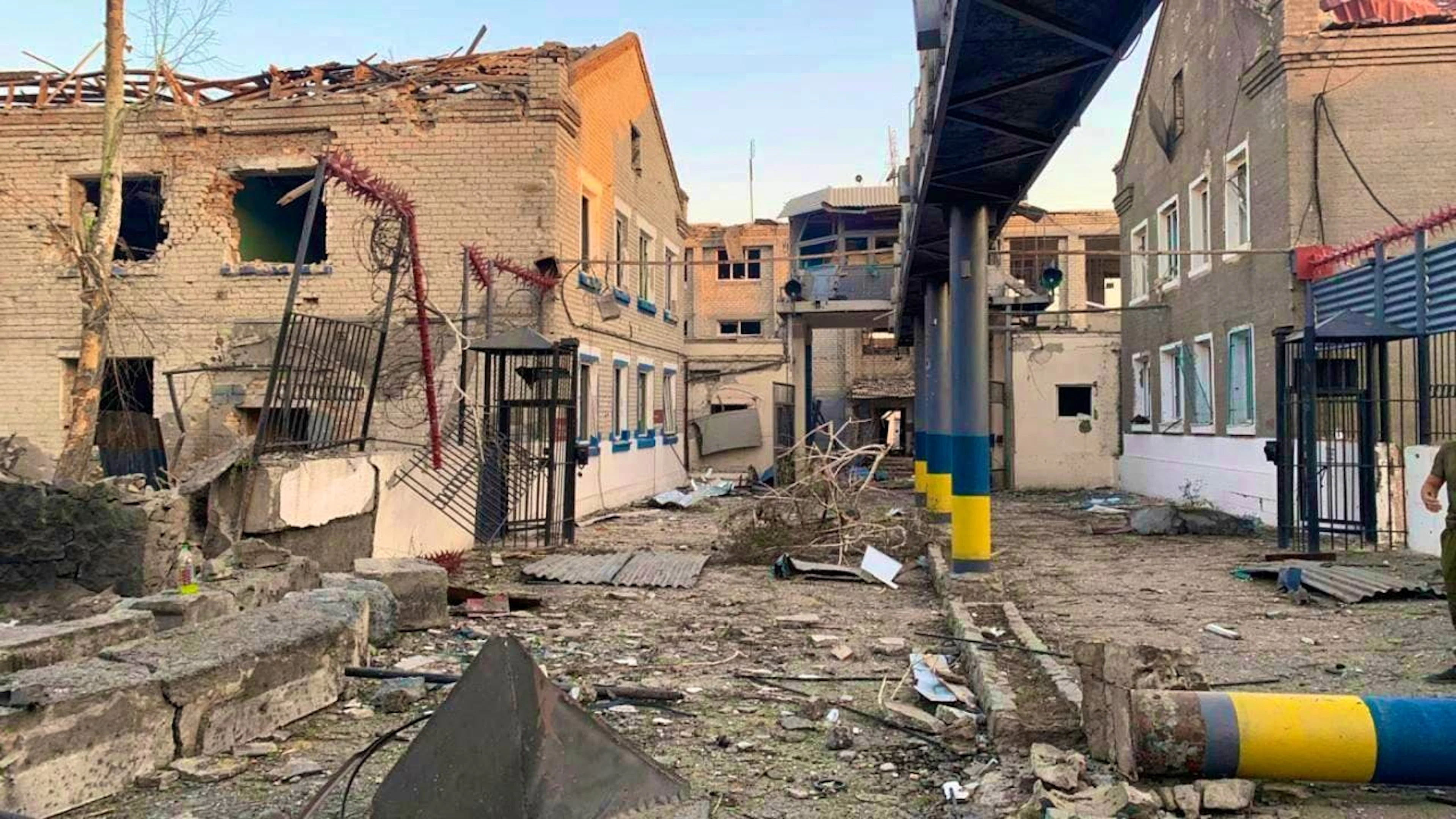 HANDOUT - A damaged prison in the village of Bilenke in the Ukrainian region of Zaporizhia. photo: -/Ukraine's State Criminal Executive Service/AP/dpa/Symbolic image