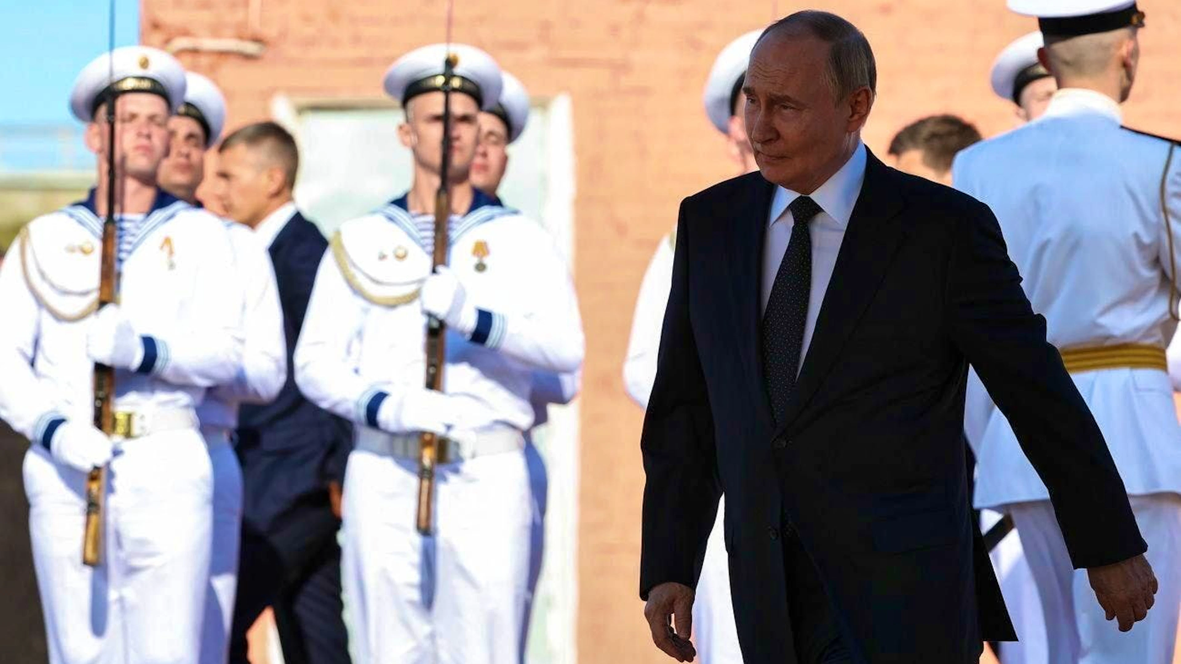 Il Presidente russo Vladimir Putin ha partecipato personalmente alla cerimonia di inaugurazione del nuovo sottomarino alla fine di luglio.