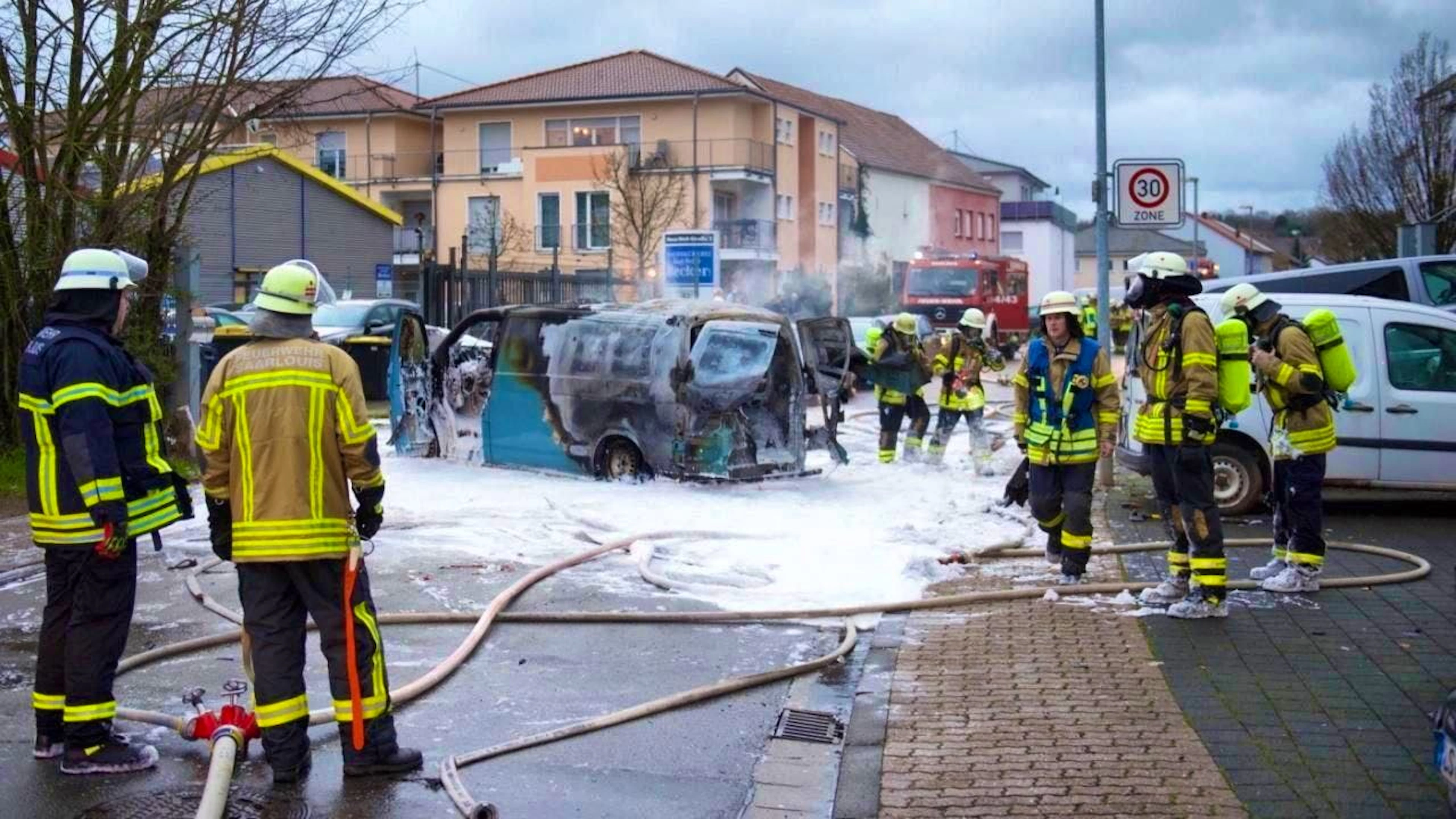 After the brutal robbery of an armored car in Saarlouis in 2023, France's judiciary is investigating 16 suspects. (archive picture)