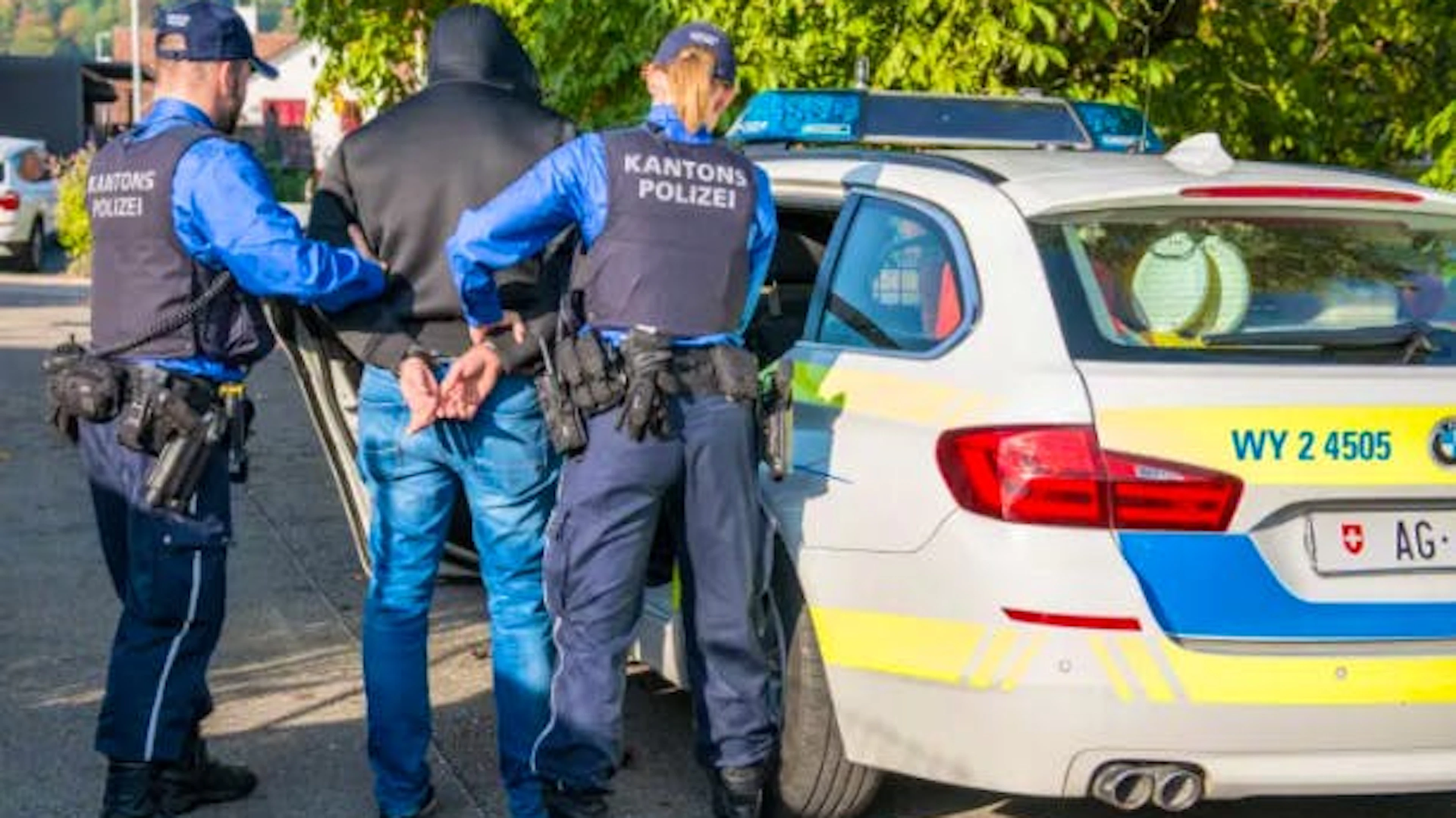 Der Kantonspolizei Aaargau gelang es, die beiden Männer zu verhaften.