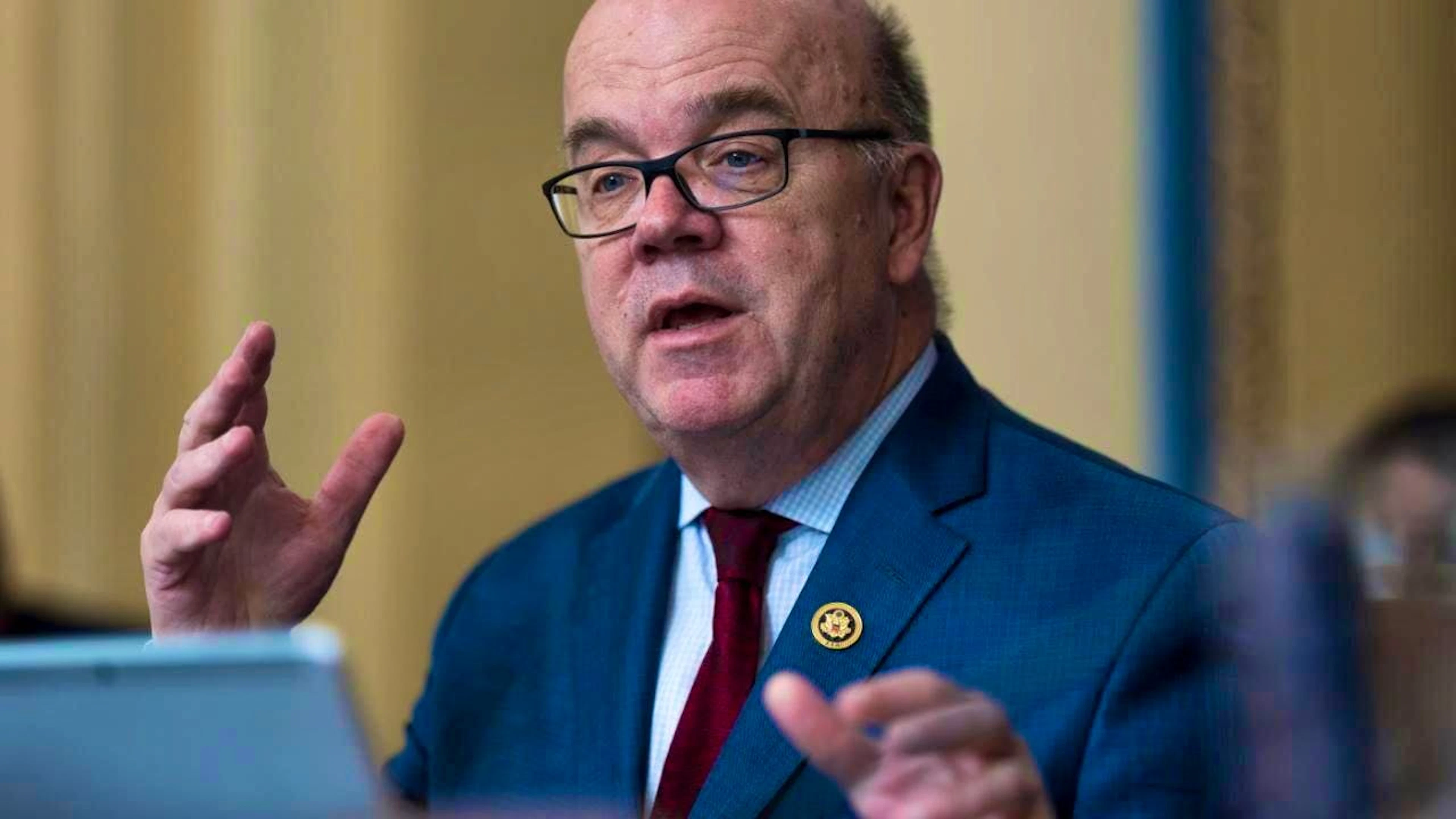 US Congressman James McGovern criticizes the punitive tariffs imposed on Switzerland by US President Donald Trump.
