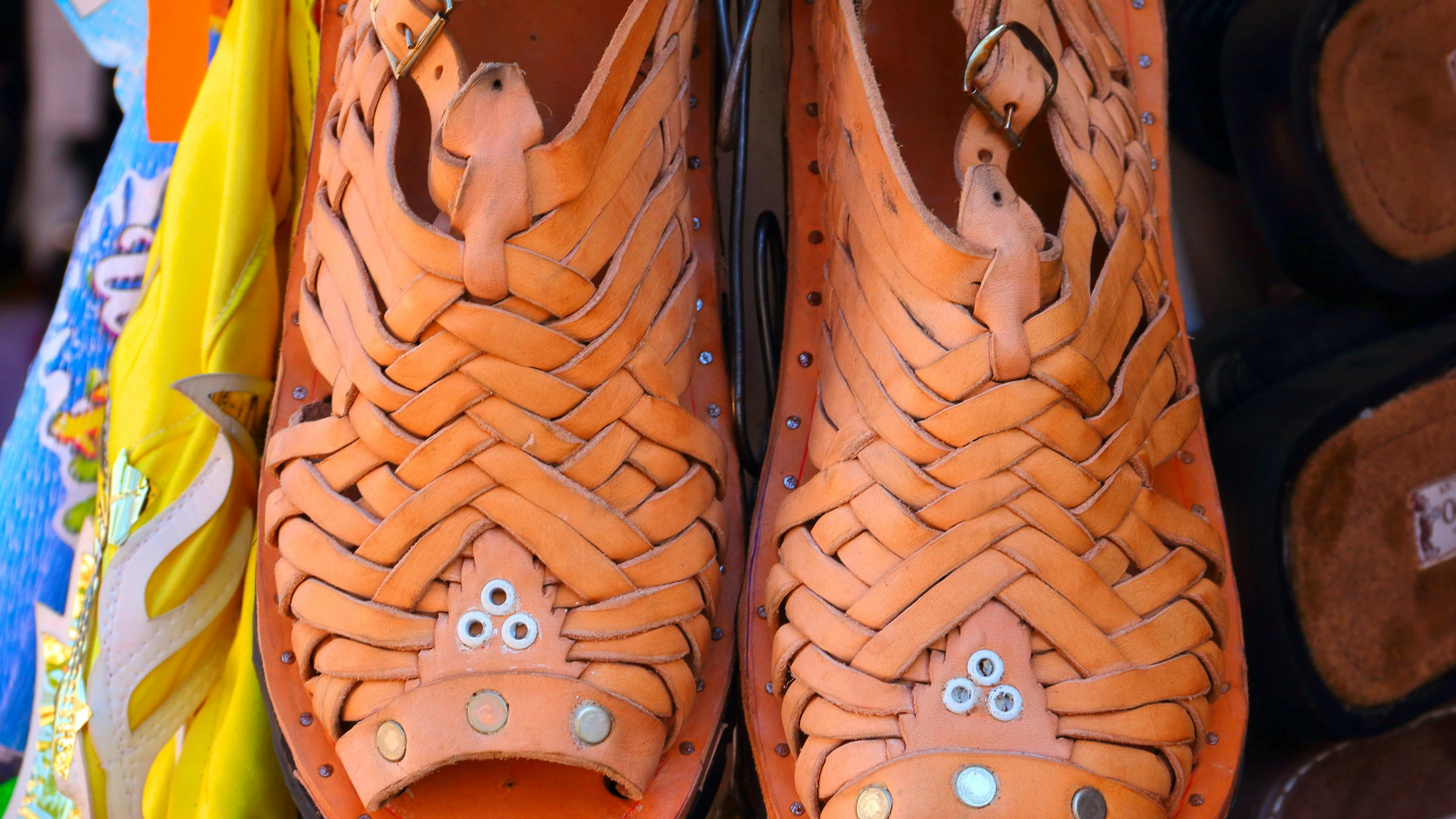 Hauraches sind traditionelle Schuhe von indigenen Völkern Mexikos.