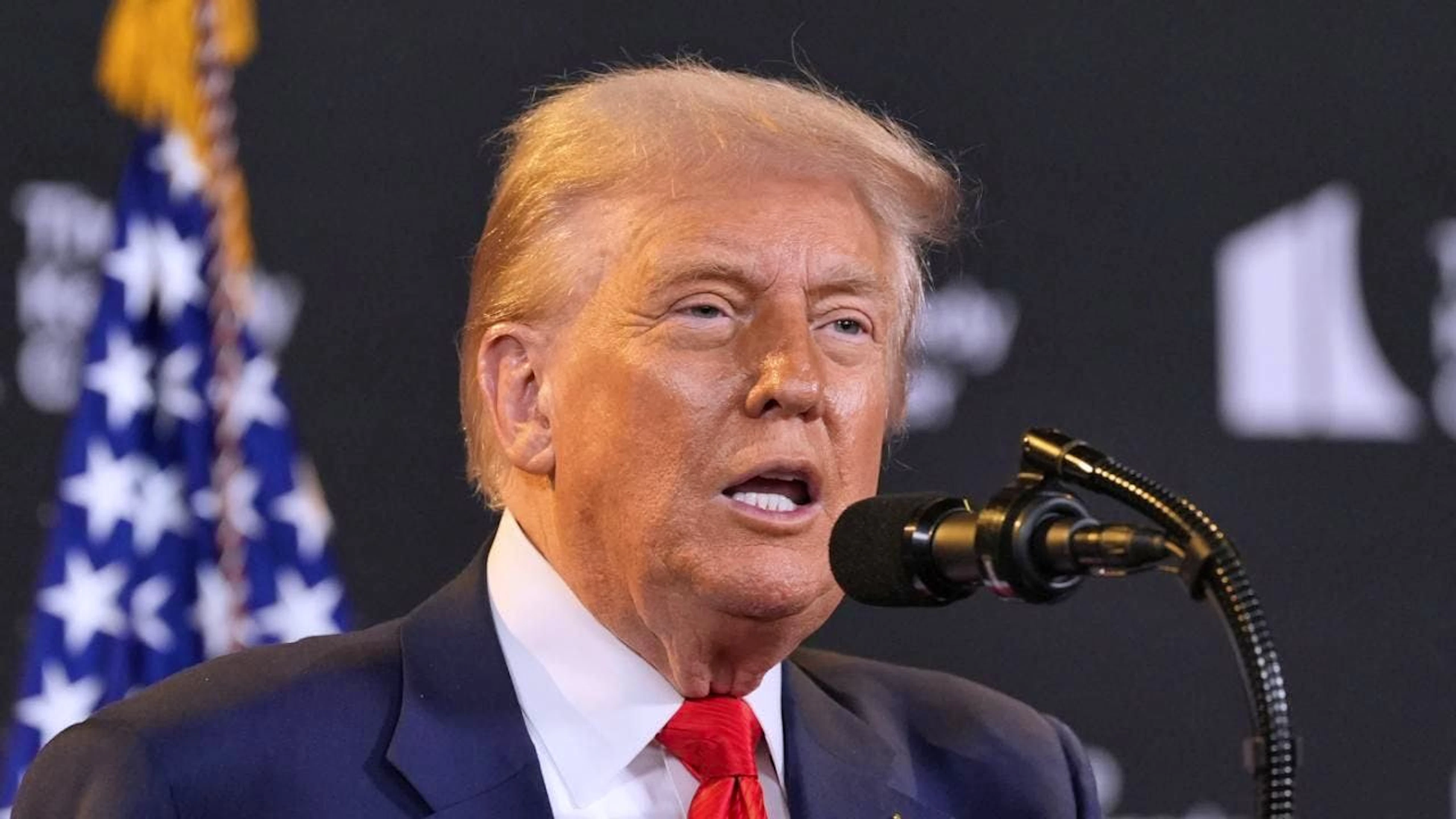 I leader mondiali si preparano all'atteso incontro fra Trump e Putin.