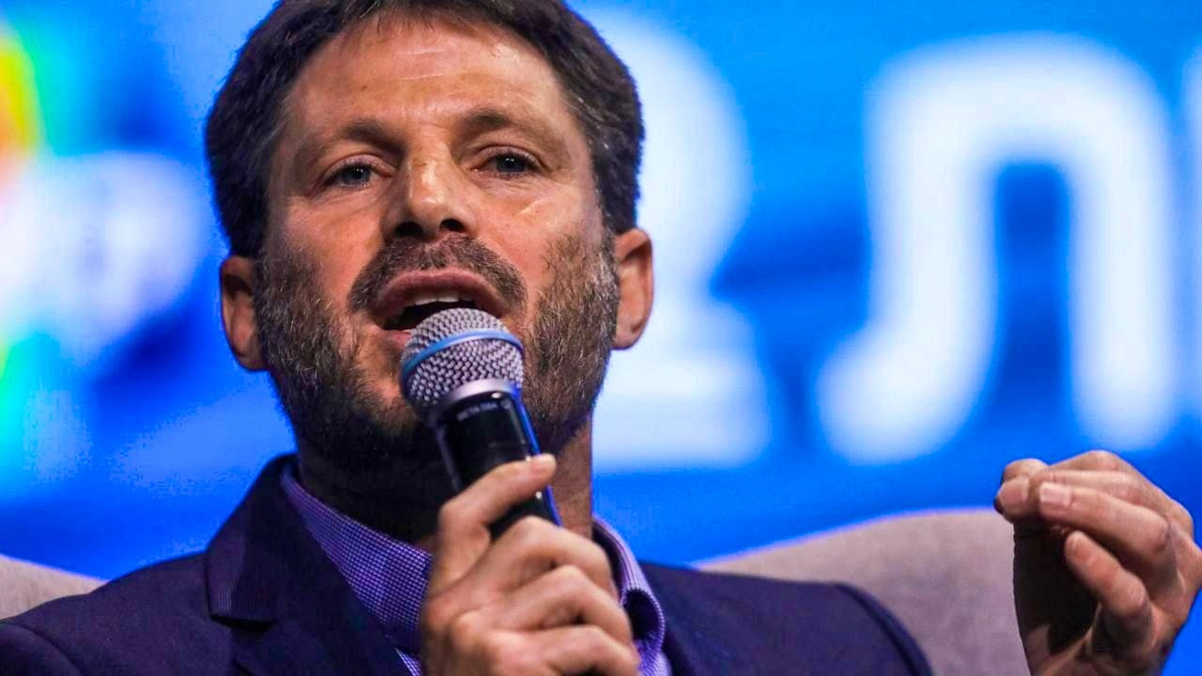 ARCHIVE - Bezalel Smotrich, then Israel's Minister of Transportation, speaks at a press conference on "Channel 12". Photo: Ilia Yefimovich/dpa