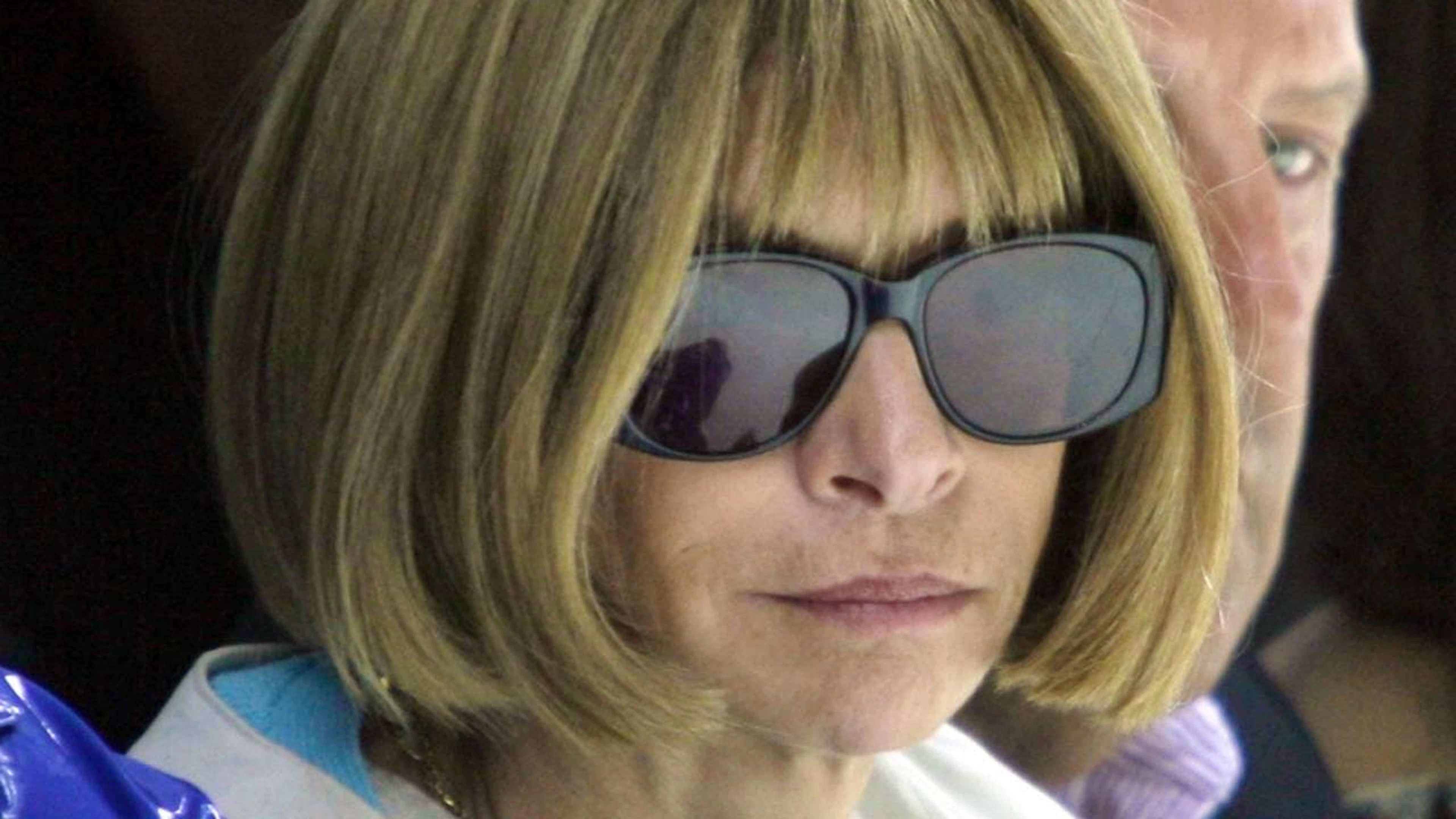 Anne Wintour a una sfilata a Milano nel 2006. (foto d'archivio)