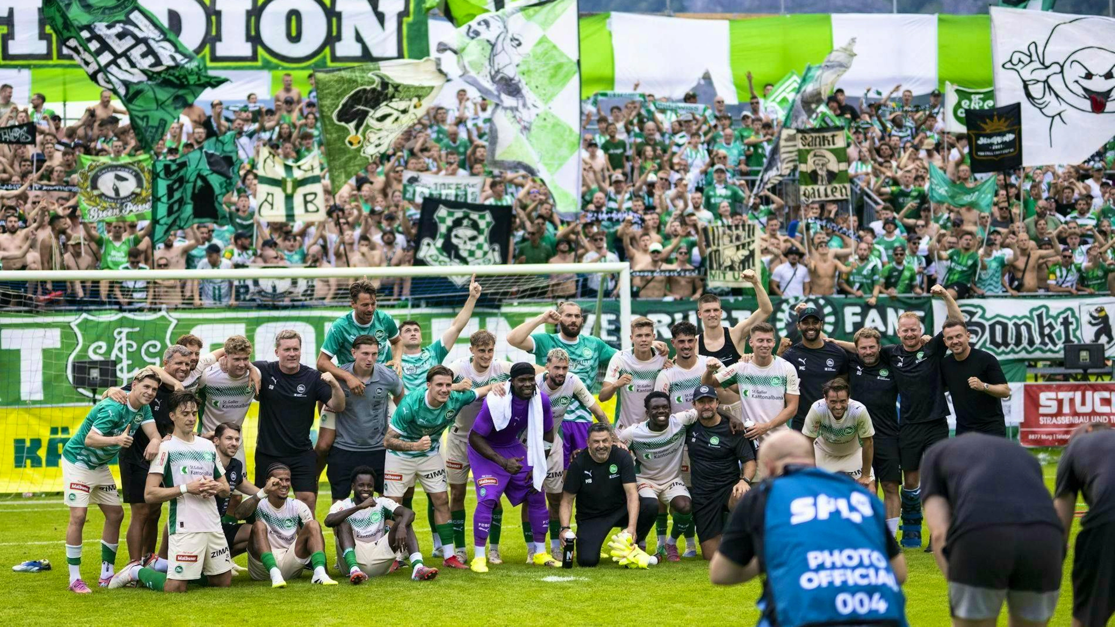 FC St.Gallen celebrates a resounding victory in the first round of the Cup.