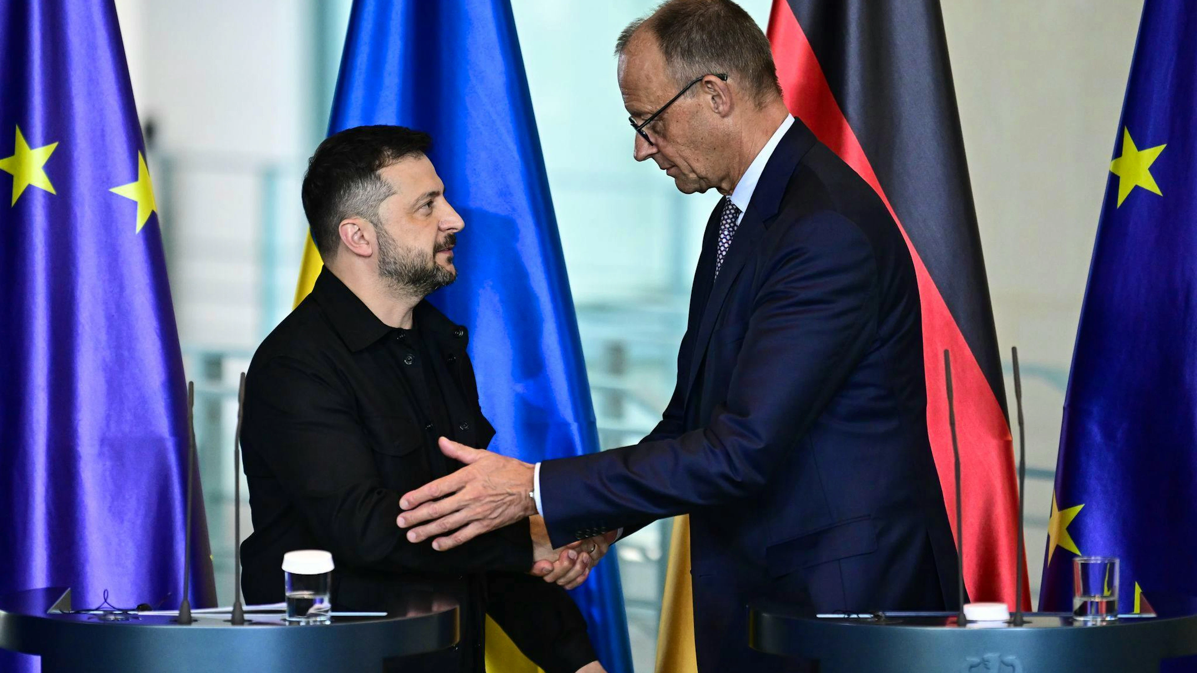 Auch Kanzler Merz reist mit Selenskyj nach Washington. (Archivbild)