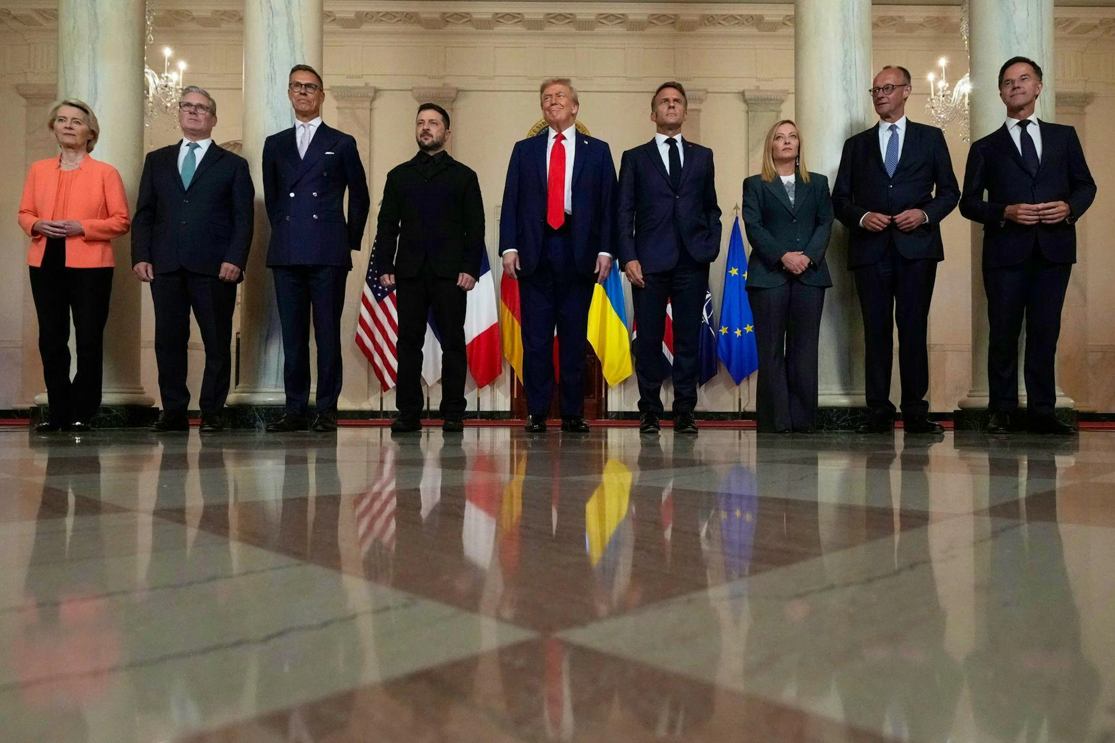 Trump arbeitet an einem Zweiertreffen Putins mit Selenskyj.