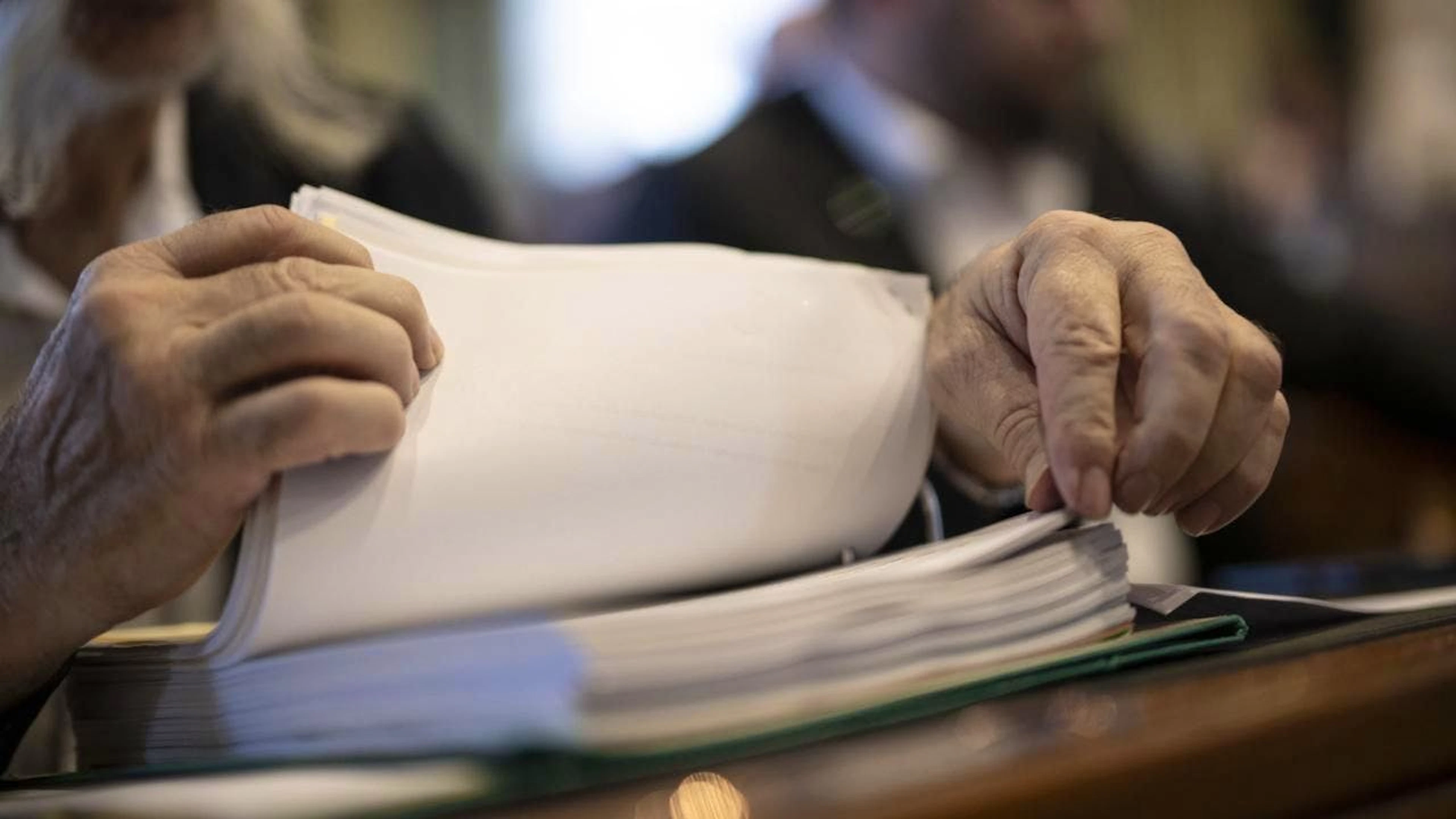 Um die Schweizer Wirtschaft in unsicheren Zeiten wettbewerbsfähig zu halten, will der Bundesrat Unternehmen regulatorisch entlasten. (Themenbild)