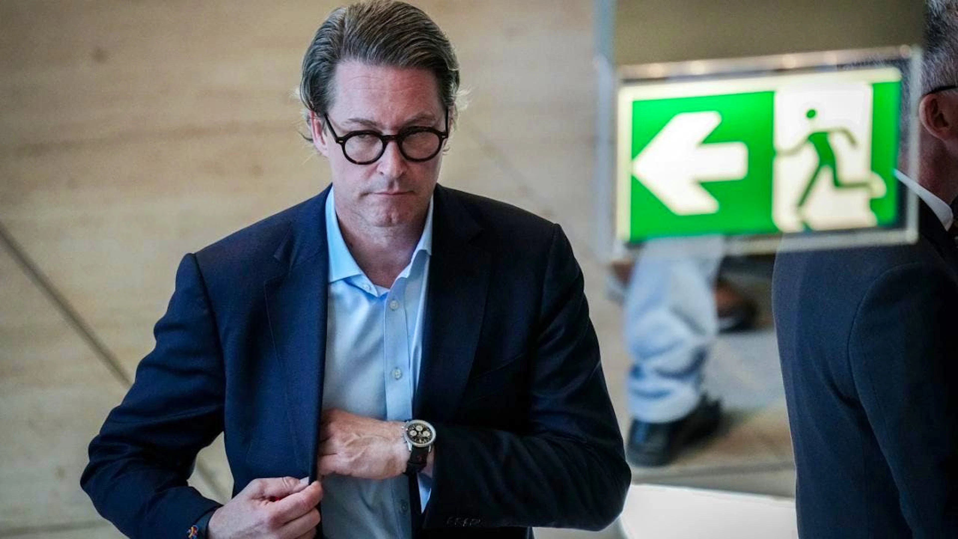 ARCHIV - Andreas Scheuer, CSU-Bundestagsabgeordneter und ehemaliger Bundesverkehrsminister, kommt am Rande der Sitzung des Bundestags zu einer Abstimmung. Foto: Kay Nietfeld/dpa/Archivbild