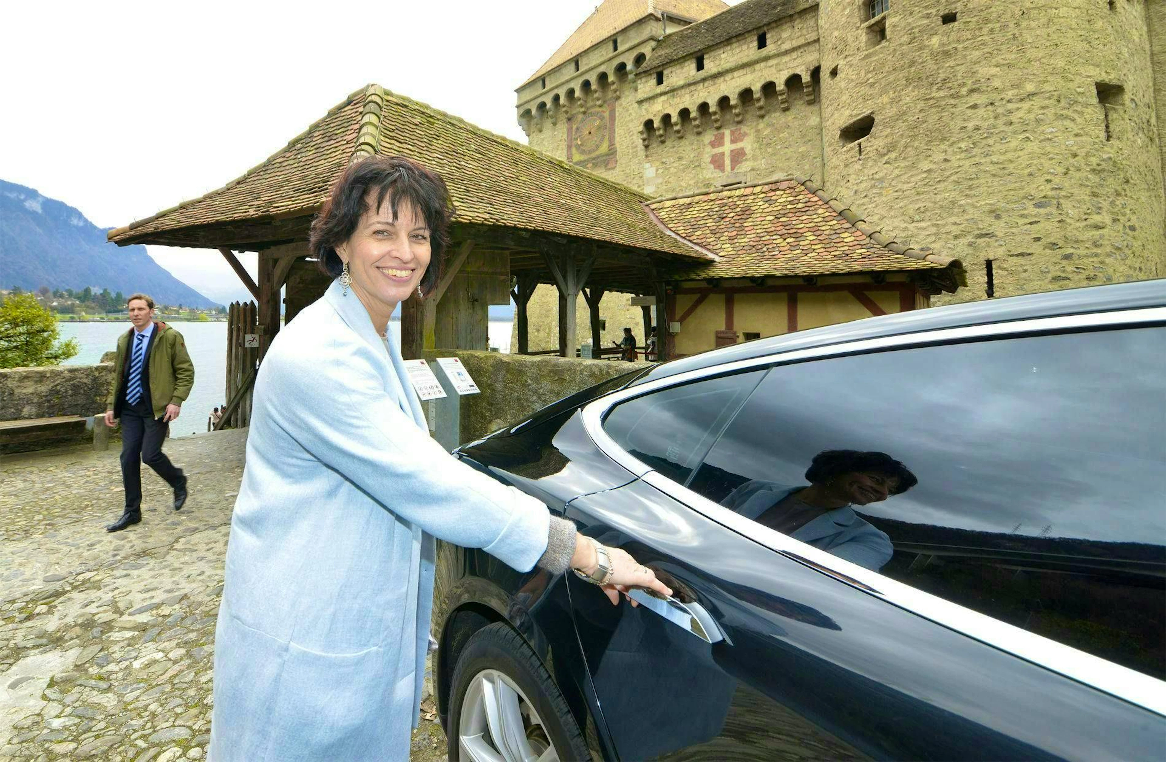 Rösti's predecessor Doris Leuthard had a Tesla as her Federal Council limousine.