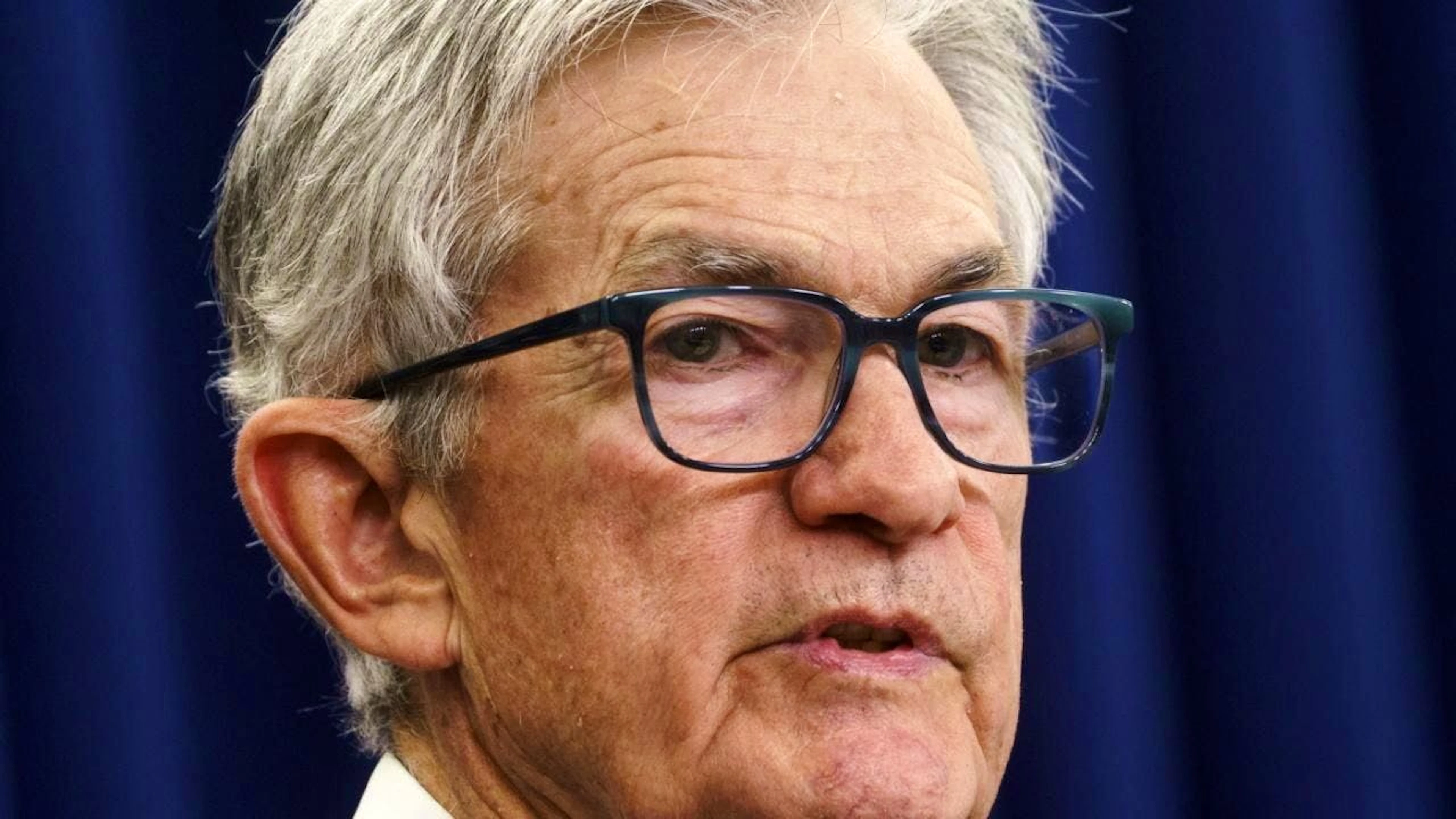 Ein "rascher" Einbruch am amerikanischen Arbeitsmarkt sei nicht auszuschliessen und könnte eine Lockerung der Geldpolitik - und damit Zinssenkungen - rechtfertigen, sagte US-Notenbankchef Jerome Powell bei einer Rede in Jackson Hole im US-Bundesstaat Wyoming. (Archivbild)