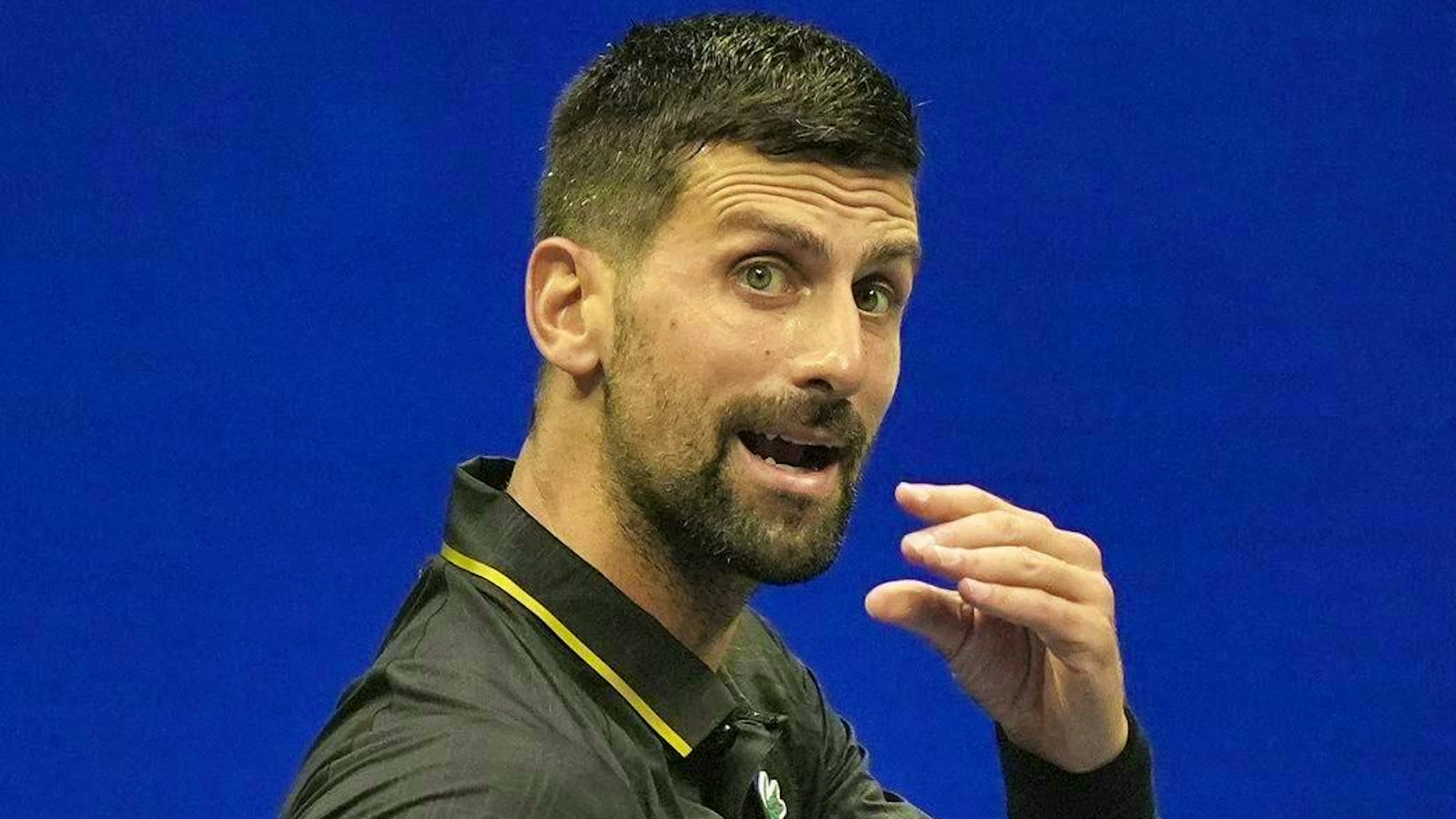 Novak Djokovic has not made it into the 2nd round of the US Open without difficulty.