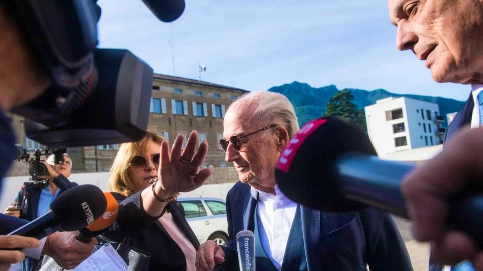 Waiver of appeal against acquittal for Blatter and Platini