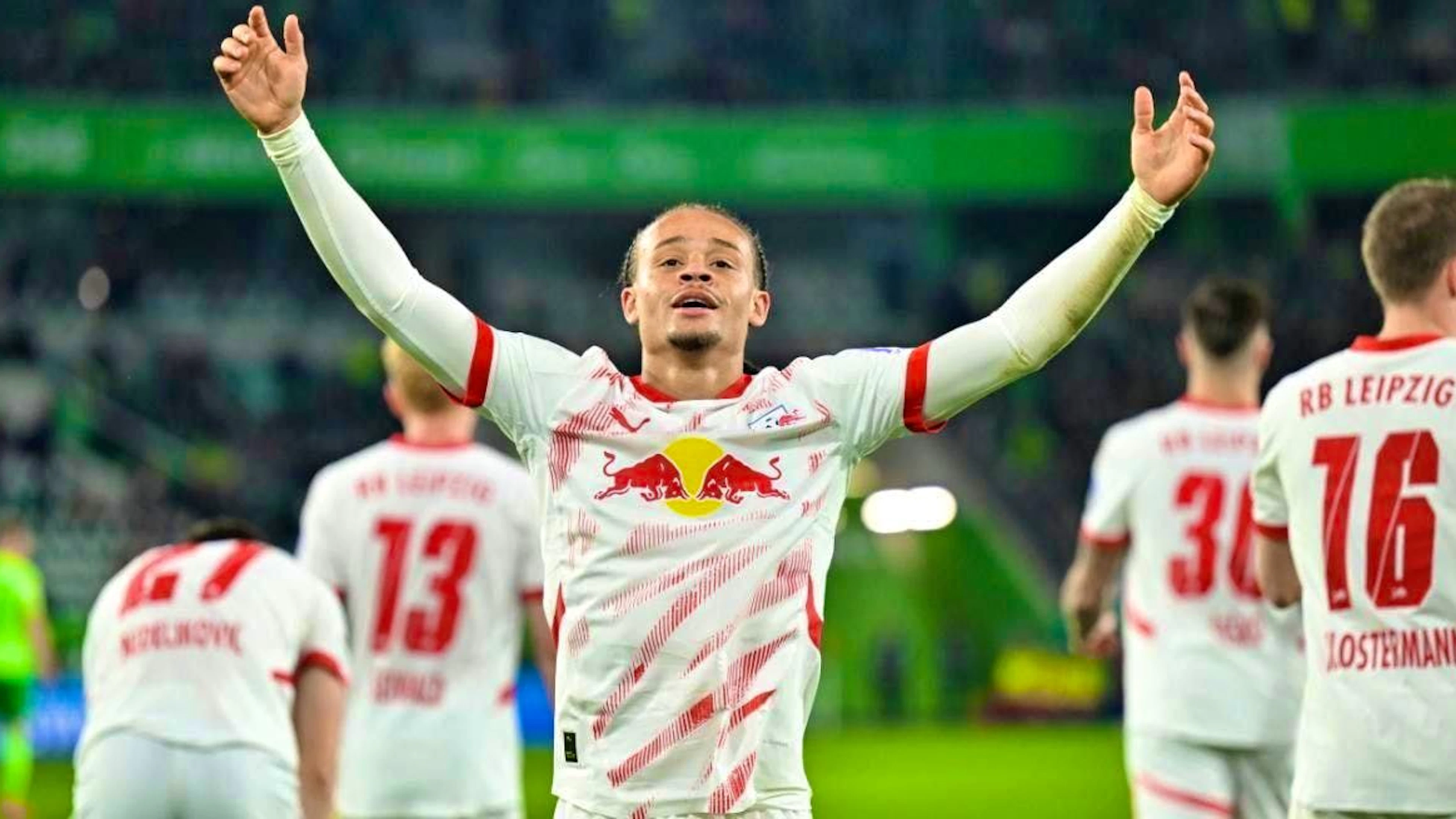 Dutch international Xavi Simons will be cheering in London instead of Leipzig in future