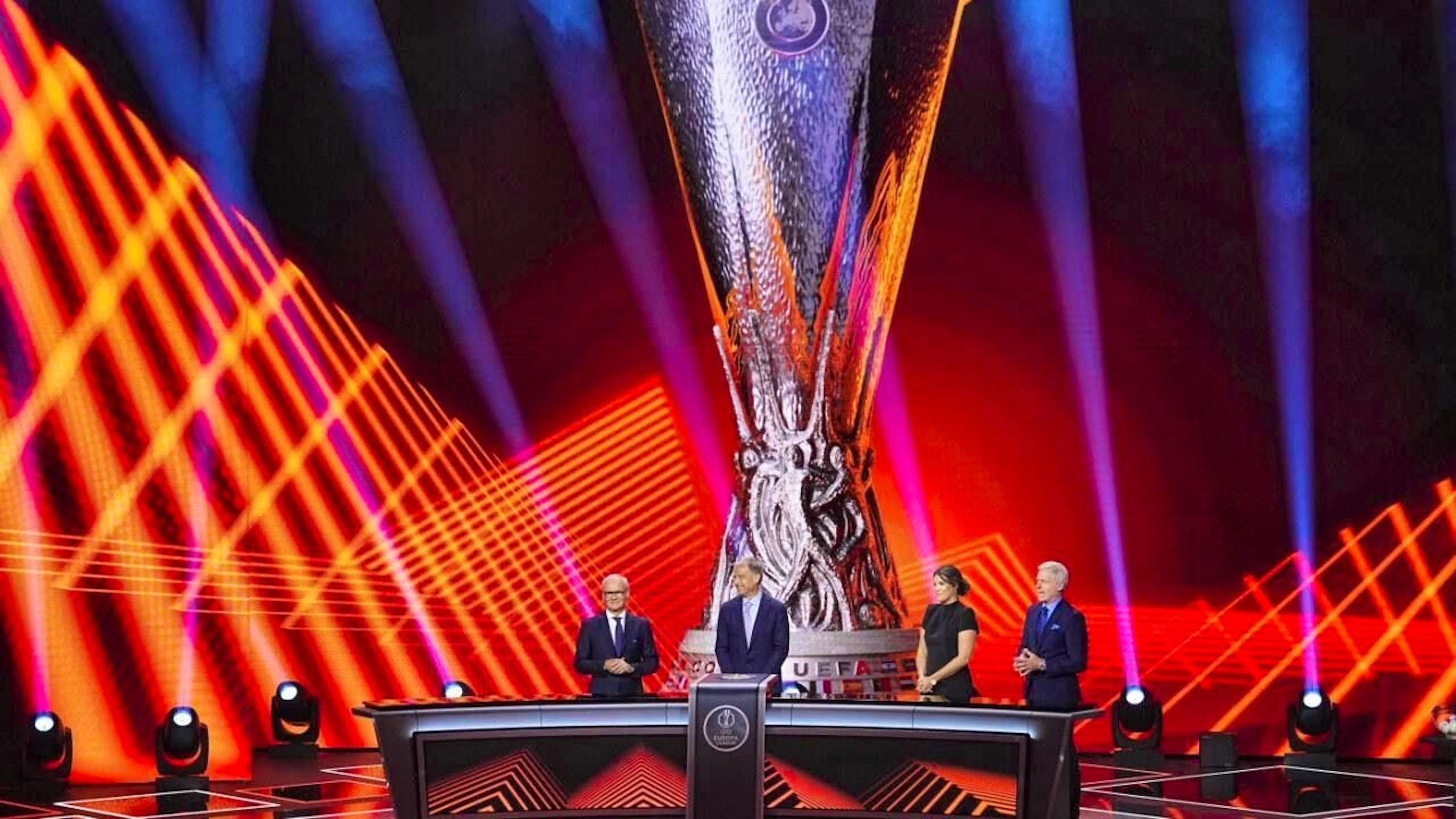 The draw for the Europa League matches in the league phase in Monte Carlo will be attended by Jürgen Klinsmann (2nd from left), among others
