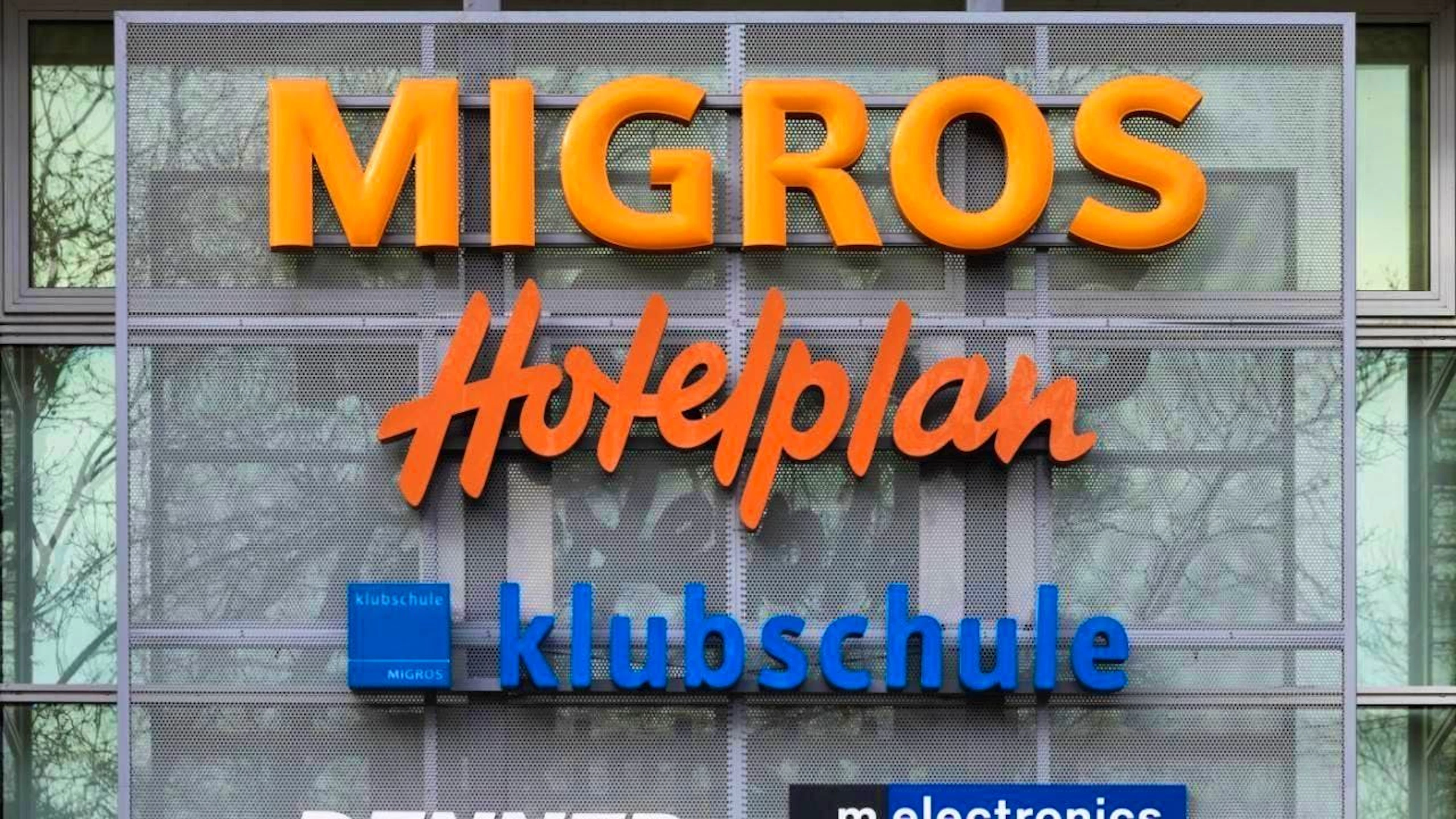 Three days after receiving the green light from the Competition Commission, the travel group Dertour has completed the purchase of its competitor Hotelplan from Migros. This brings the Hotelplan and Kuoni brands under one roof. (archive picture)