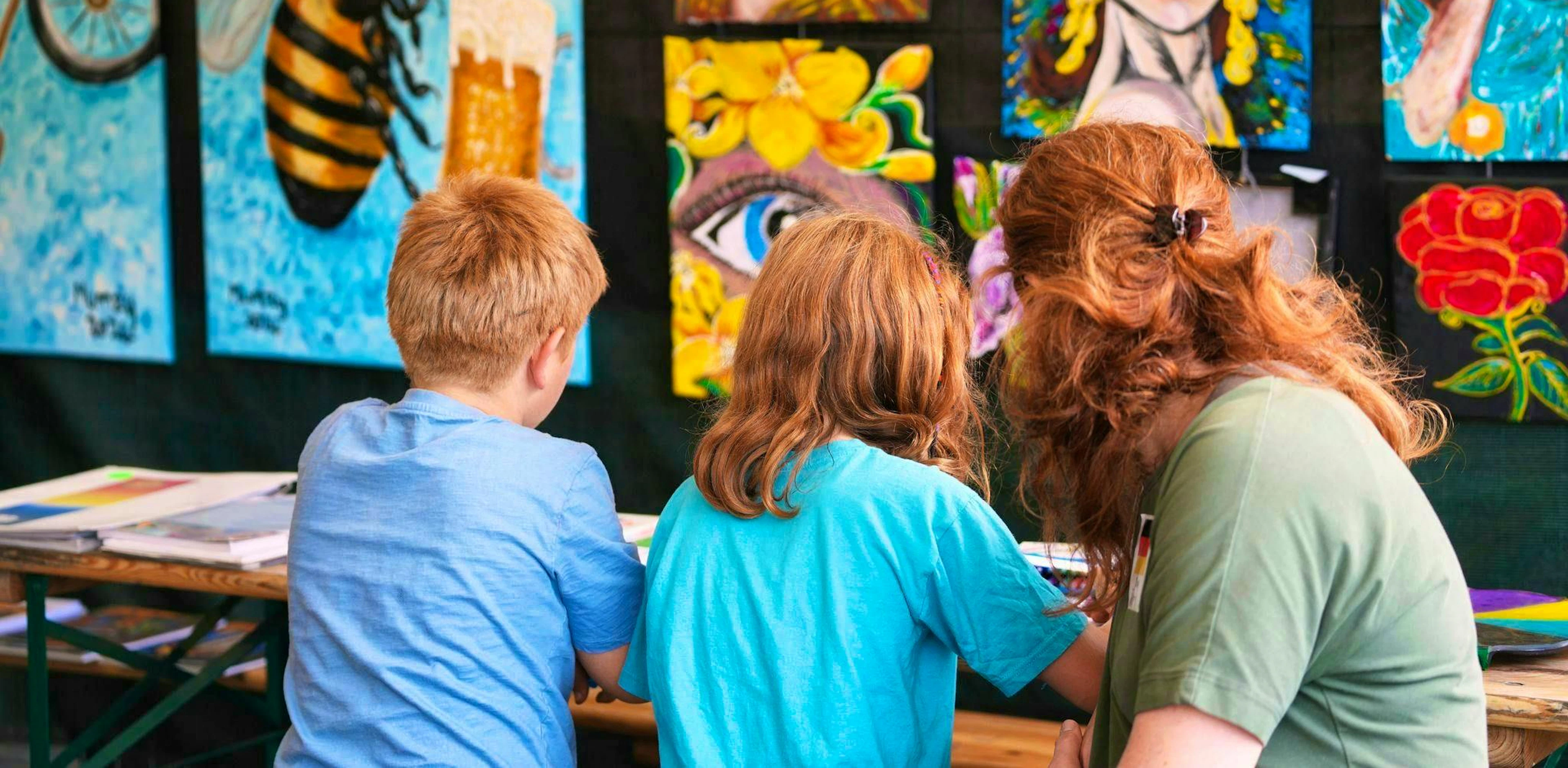 Only around one in fifty people is a redhead. The rare hair color provides researchers with clues as to how genes can influence diseases, pain and aging processes. (symbolic image)