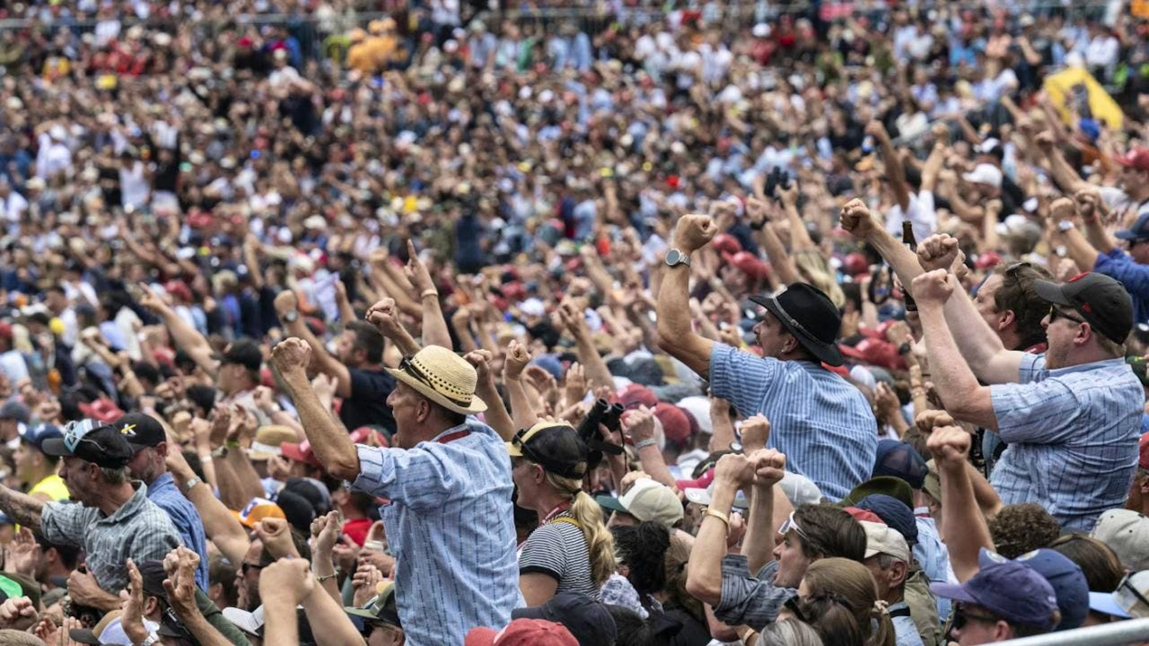 Die Schwingerwelt hat Durst - beim ESAF in Mollis ist es vor allem wegen betrunkenen Fans zu Polizeieinsätzen gekommen.