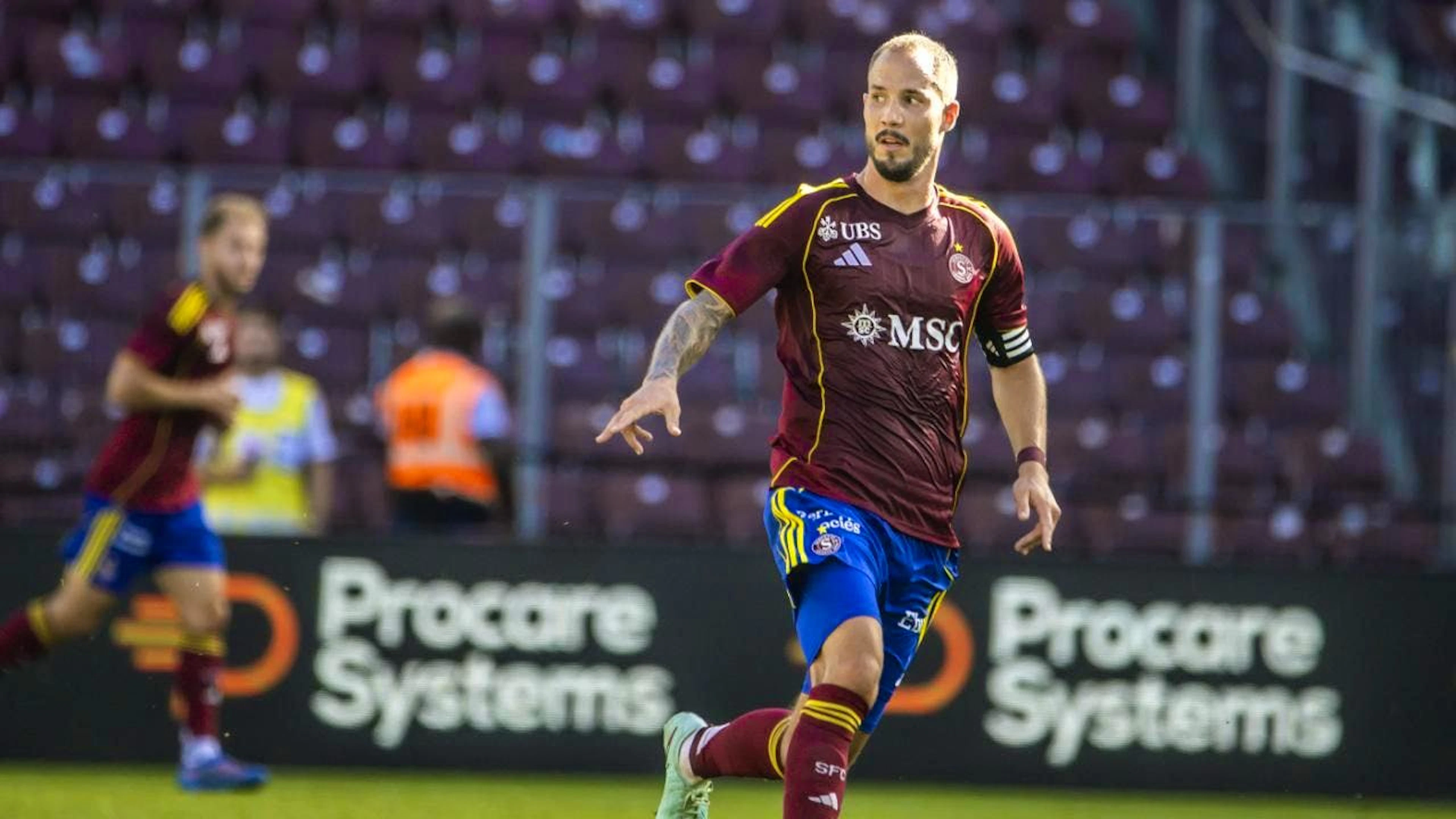 Steve Rouiller hat seinen Vertrag bei Servette bis 2028 verlängert