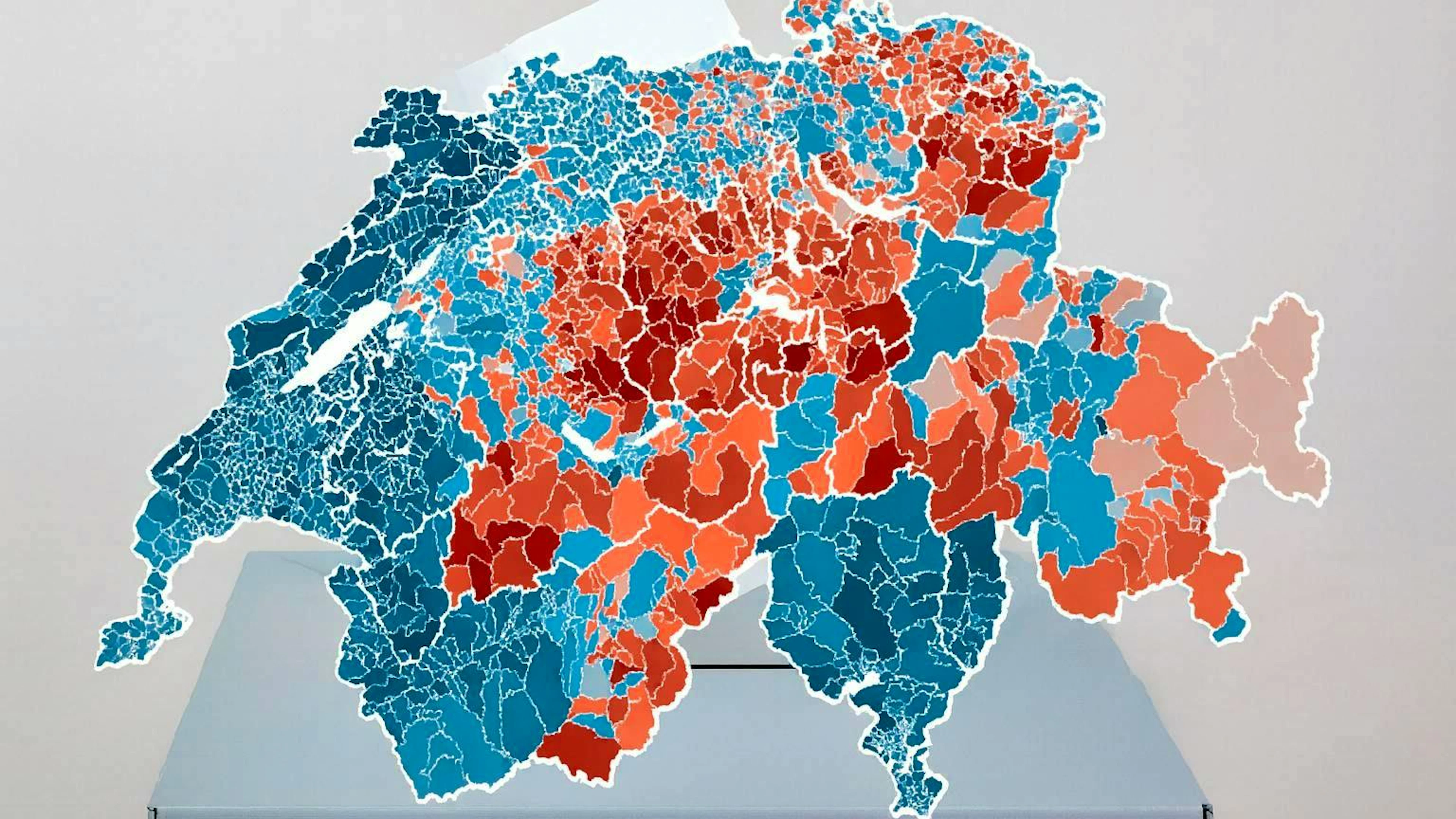 blue News shows you how your municipality voted.