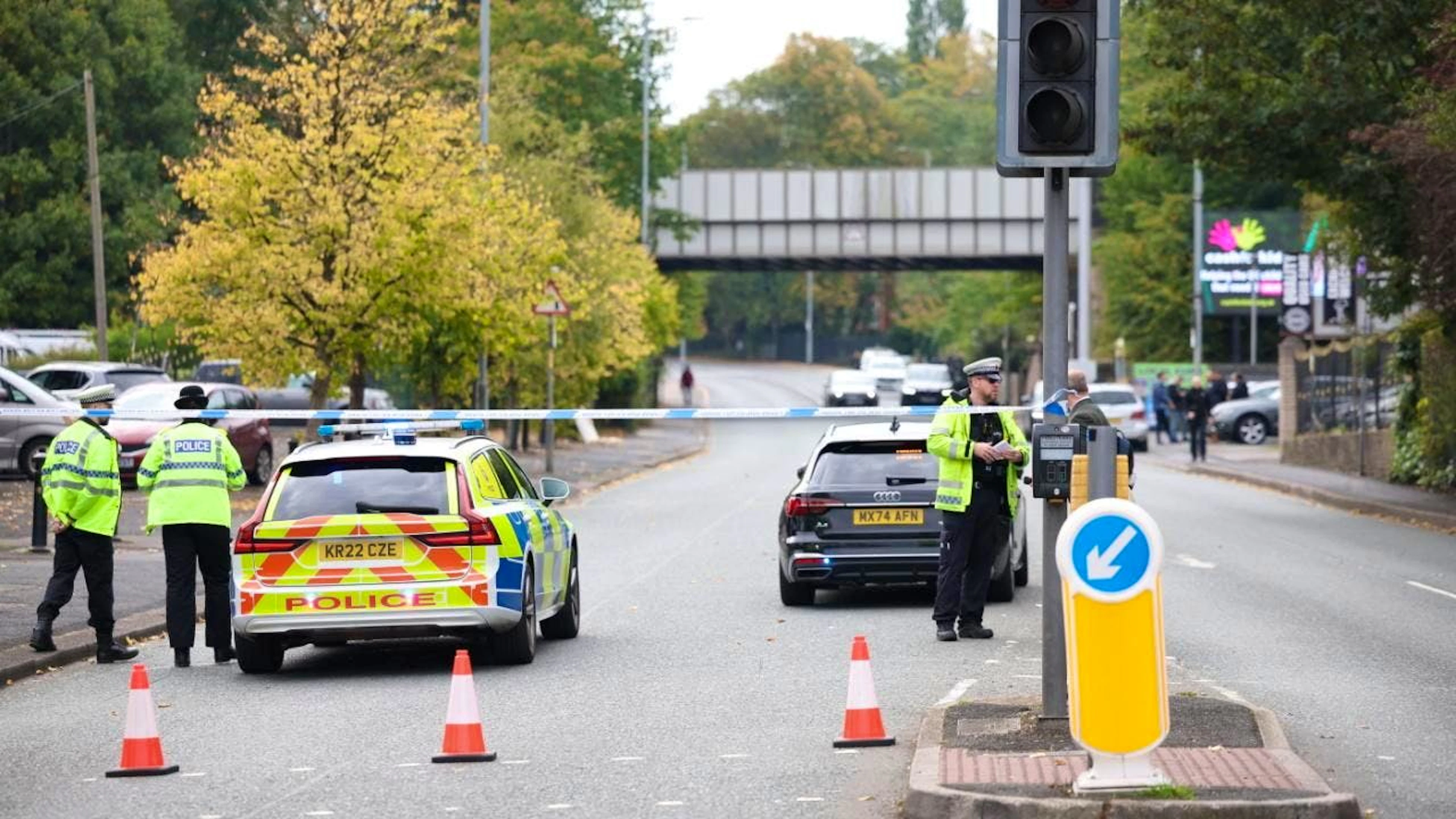La polizia sul luogo dell'attacco a Manchester.