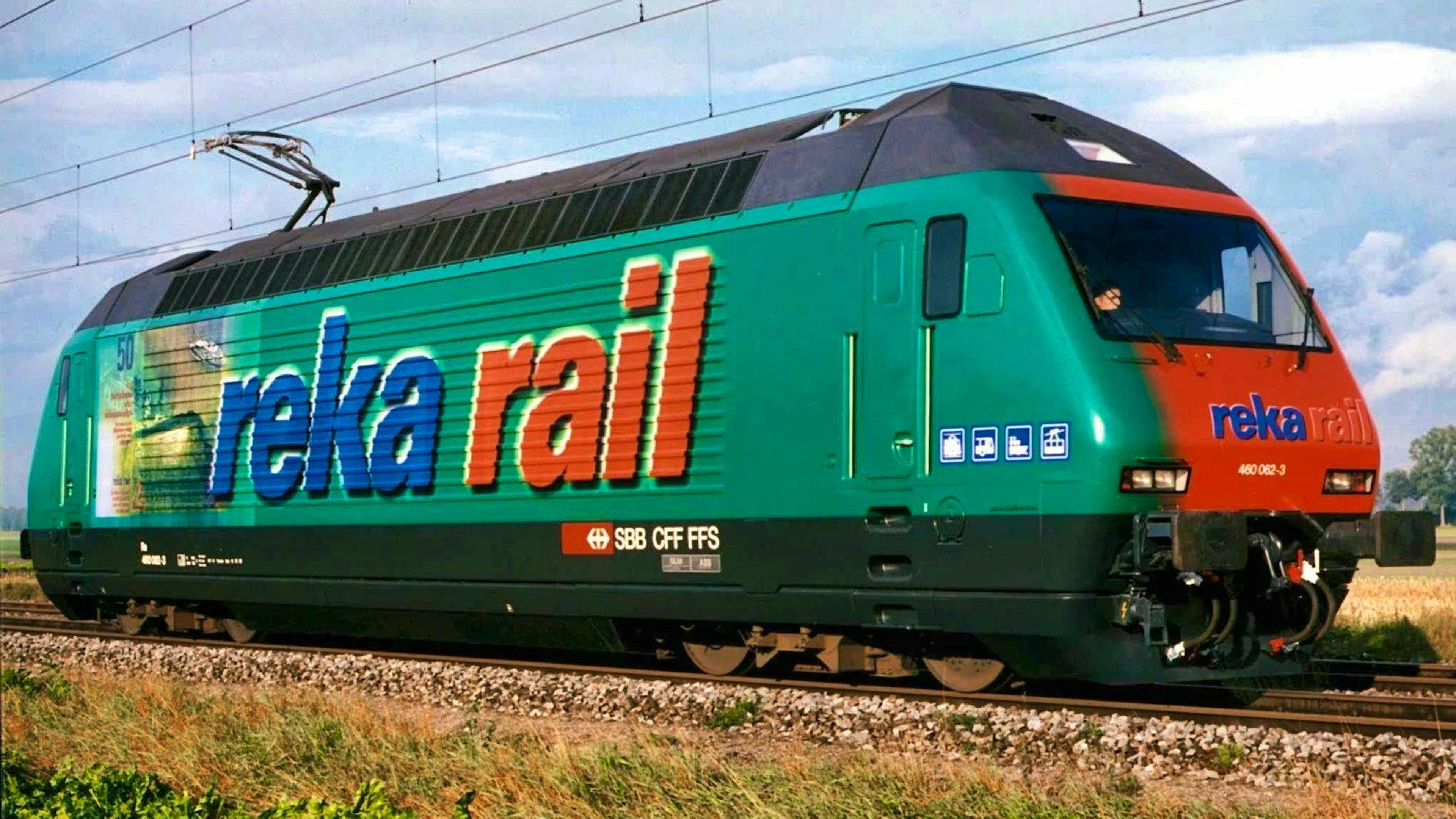 Autrefois, les CFF accordaient une grande importance à Reka: par l'intermédiaire des employeurs et des associations, les collaborateurs recevaient un moyen de paiement à prix réduit pour payer leurs voyages en train.