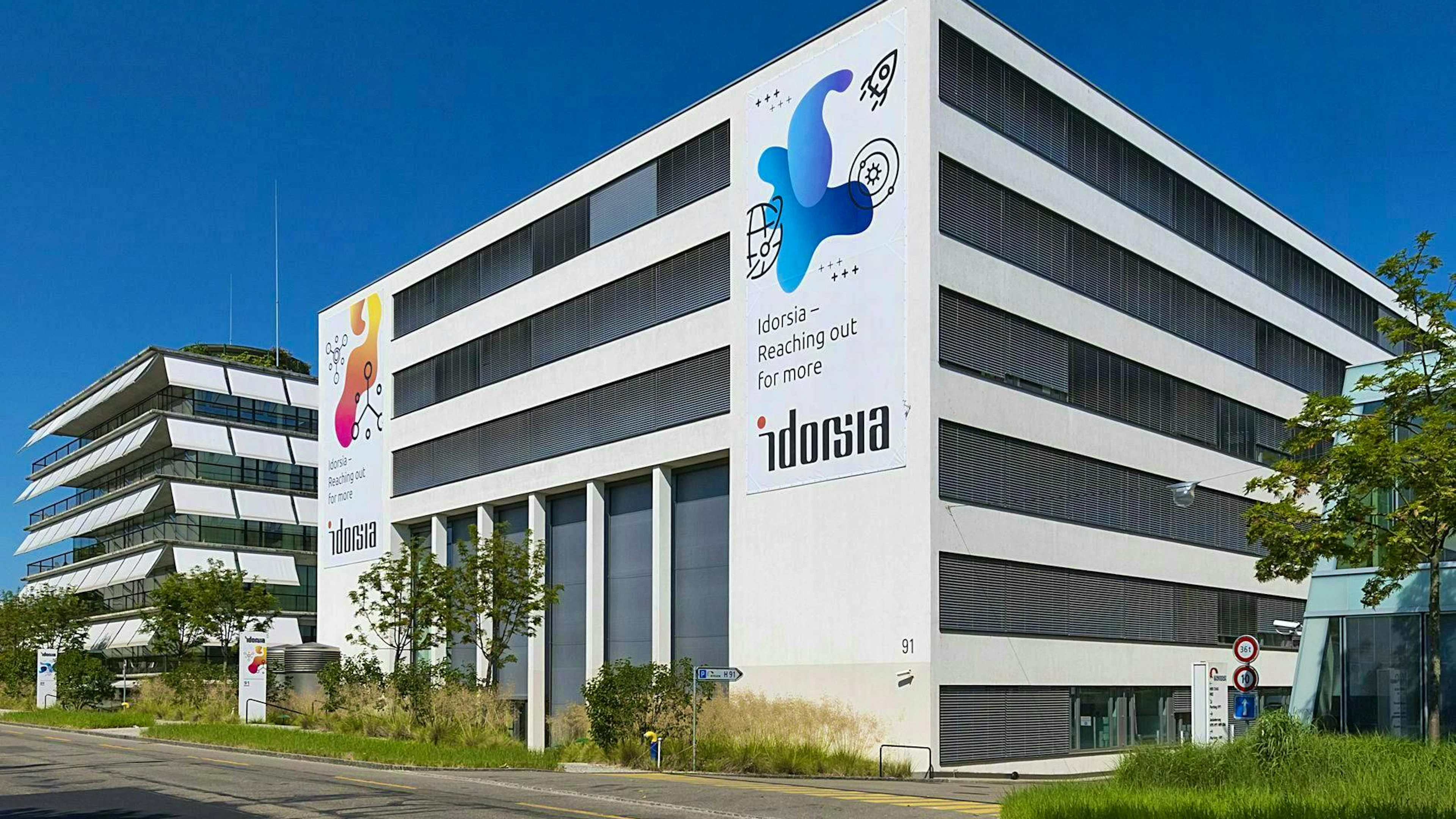 Like a "phoenix from the ashes" - this is how the "NZZ" describes the biotech company Idorsia.