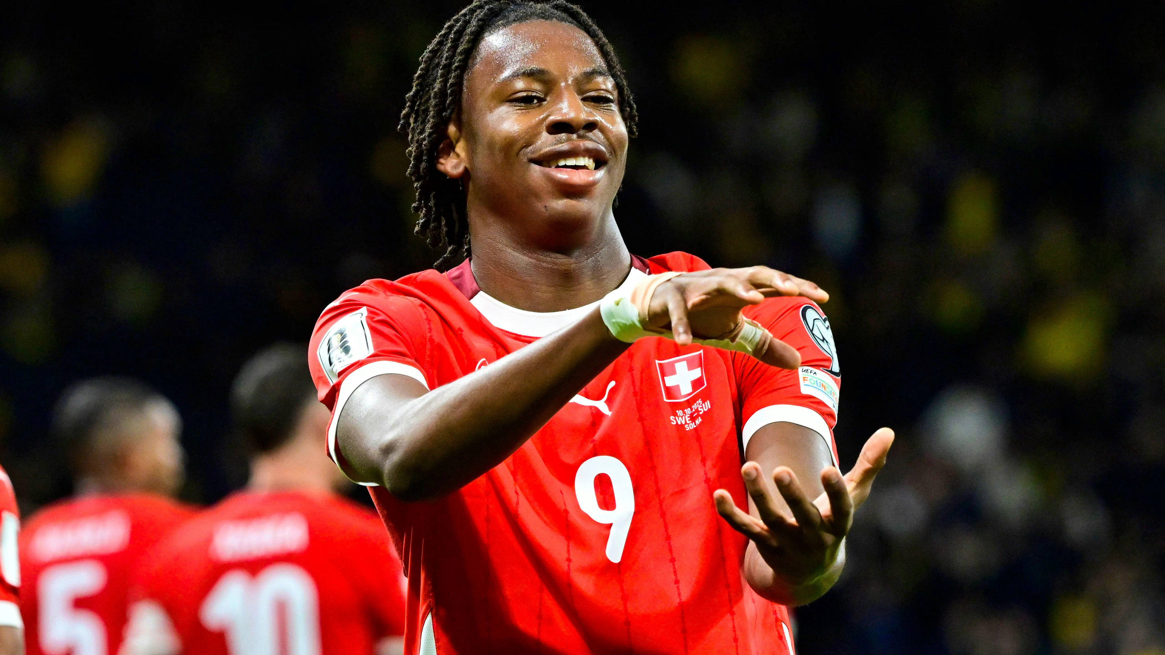 Le phénomène Manzambi frappe encore pour la Suisse.