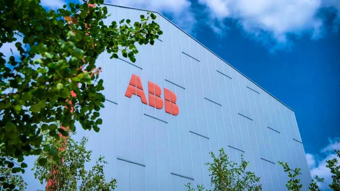 ABB improves at all levels in the third quarter