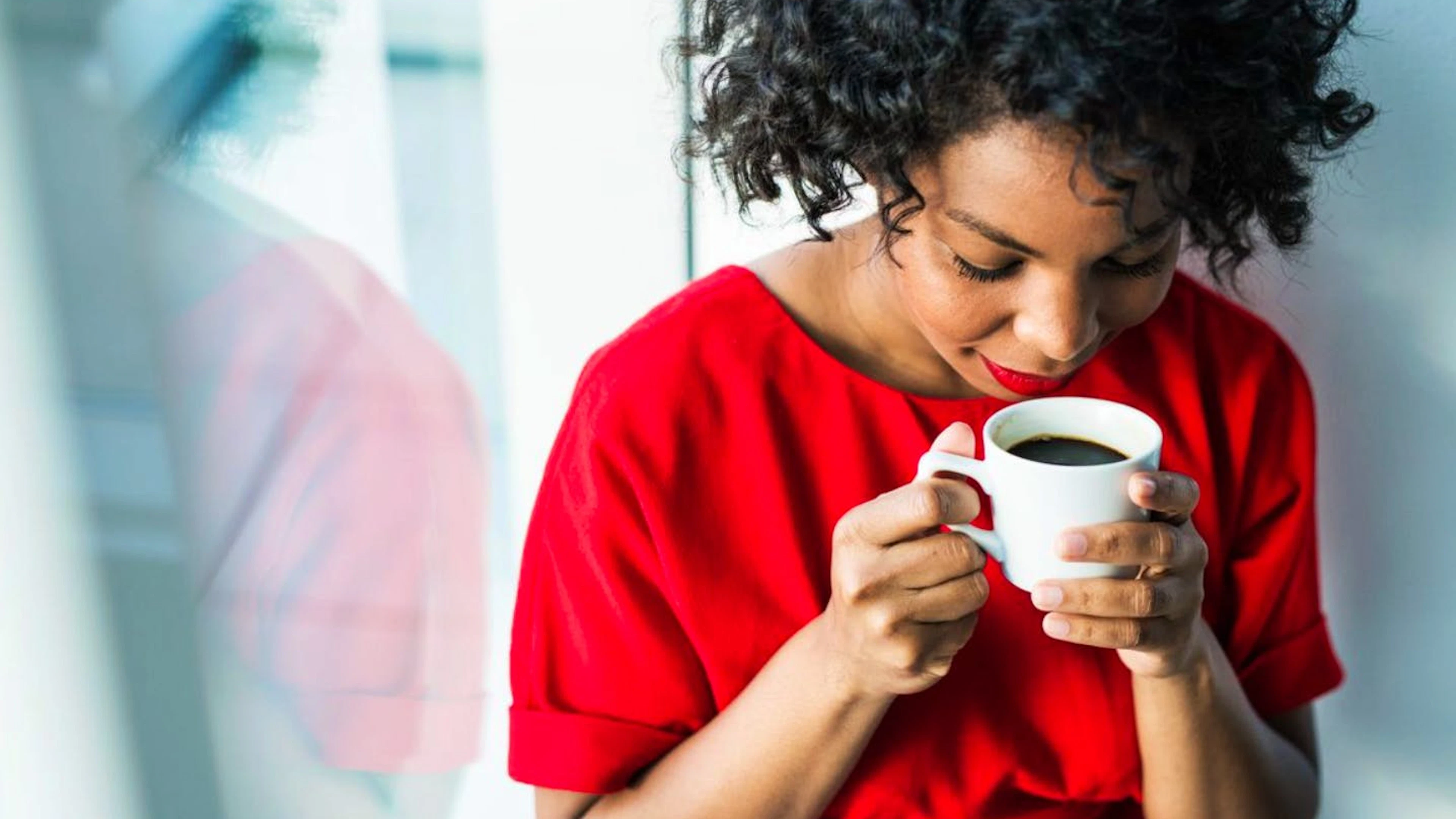 Die Super-Zutat Koffein verhindert nicht nur Müdigkeits-Gefühle, sie kann auch leichte Kopf- und andere Schmerzen geringeren Ausmasses vertreiben.