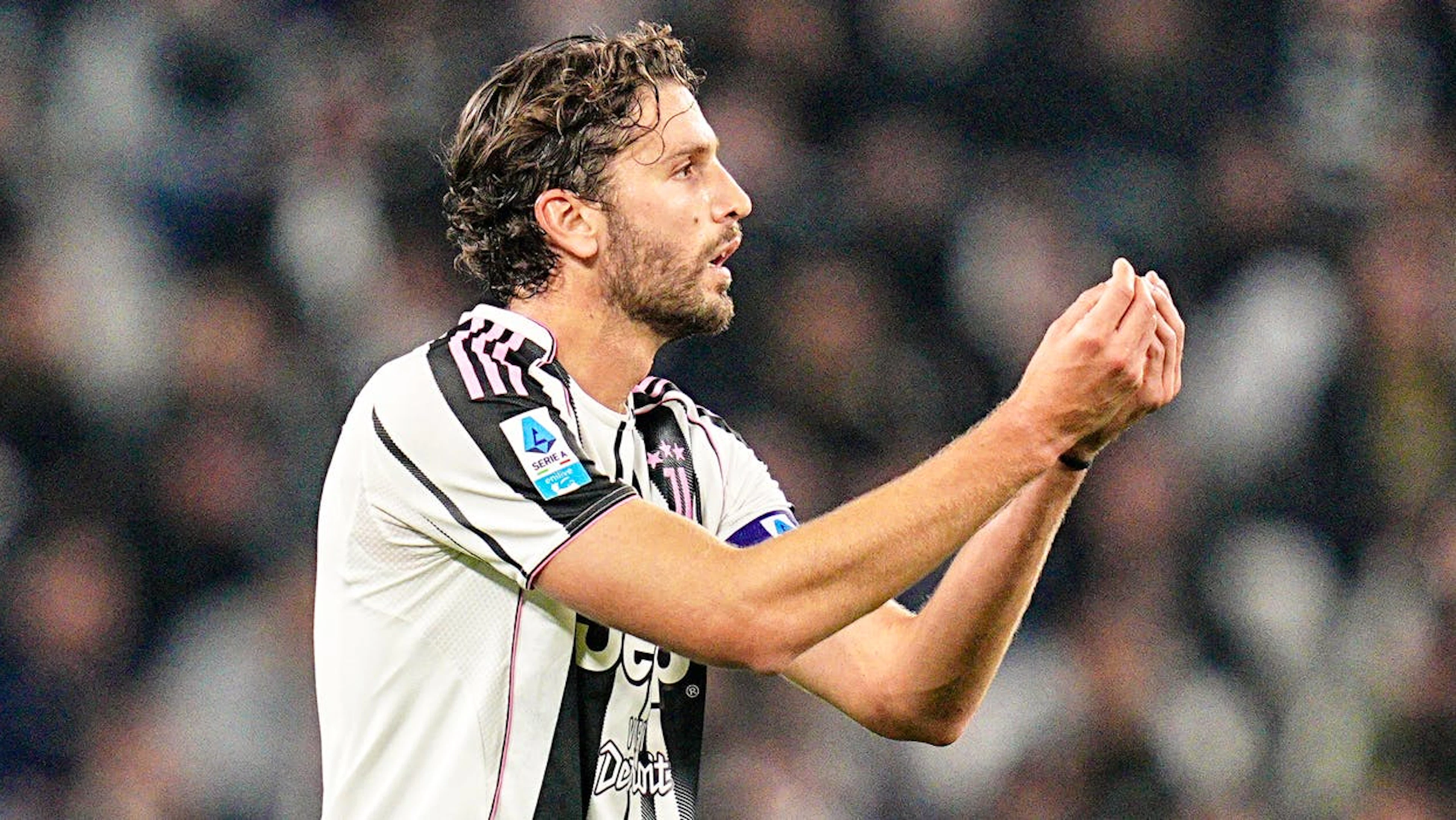 La Juventus de Manuel Locatelli fait l'objet d'une enquête de l'UEFA pour violations des règles du fair-play-financier.