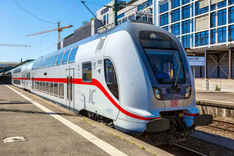 Stuttgart–Zurich: SBB and DB are eliminating stops and extending travel ...