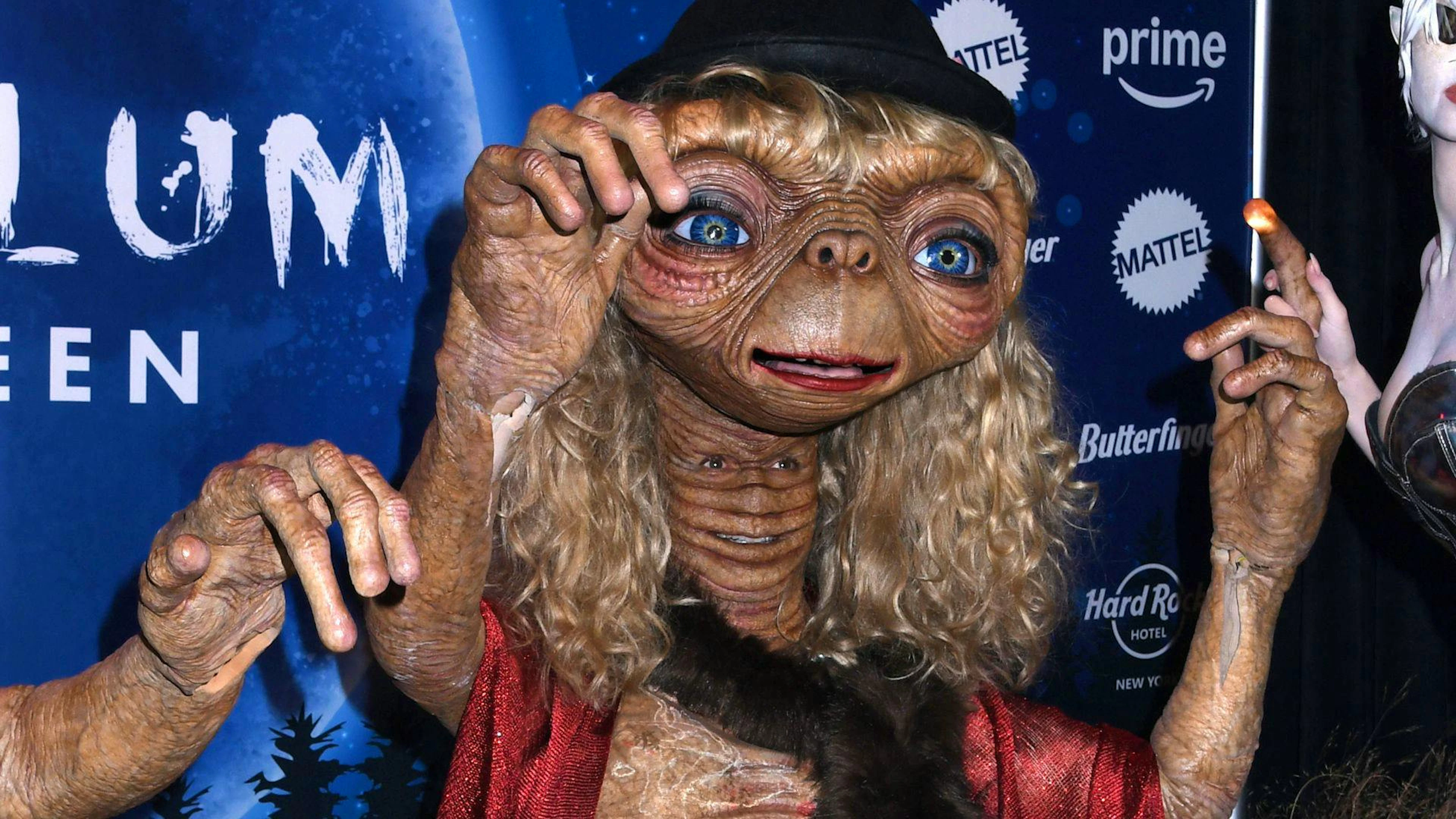 Heidi Klum 2024 verkleidet als E.T. 