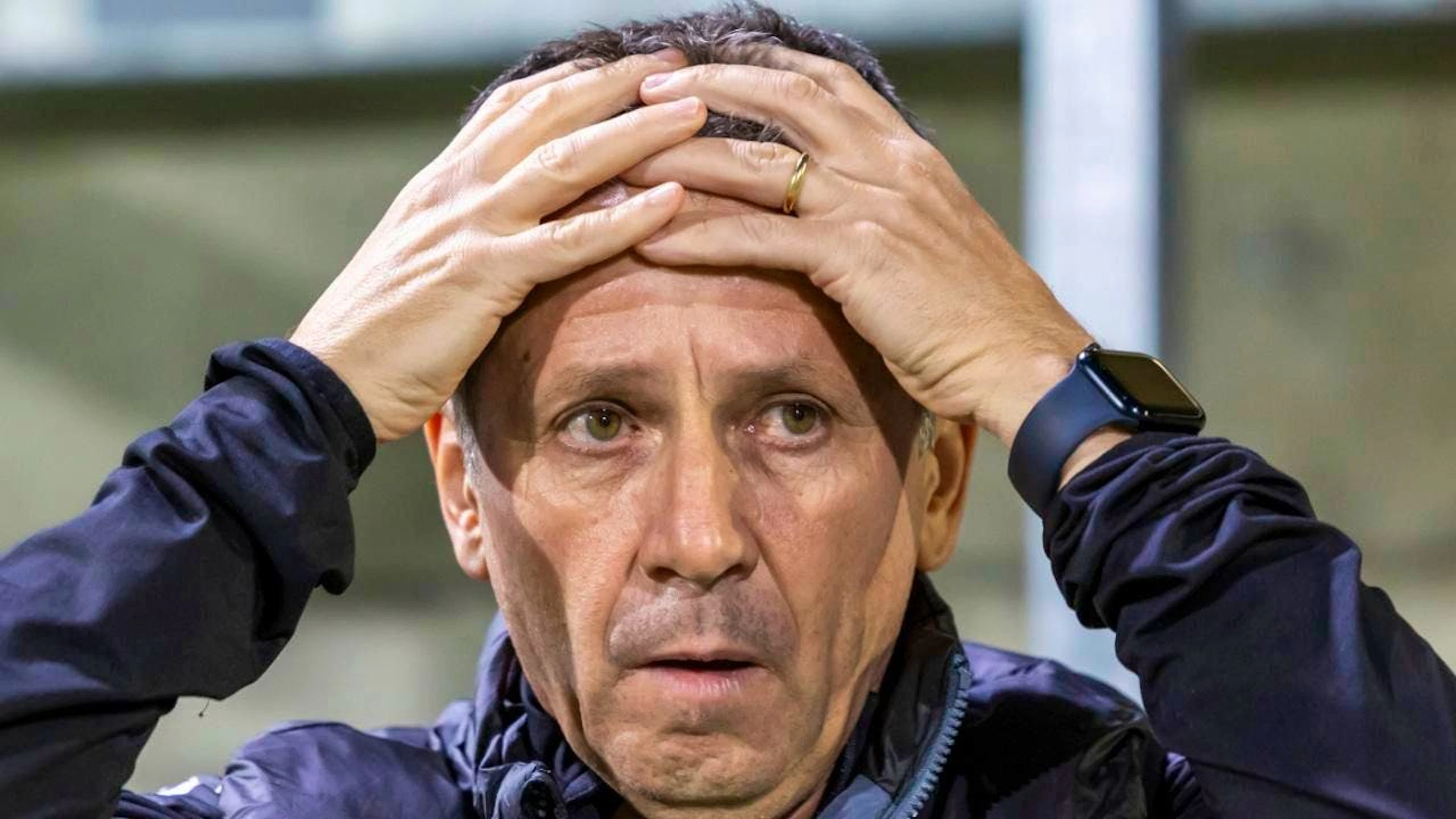 Trainer Adrian Ursea läuft es mit Yverdon nicht wie gewünscht