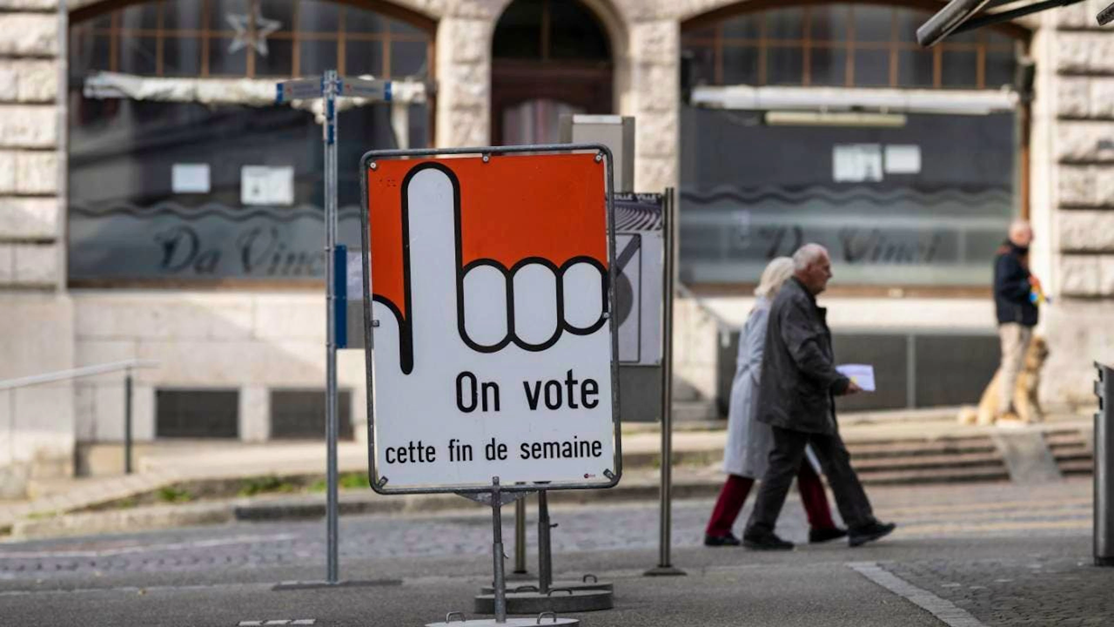 Attesissimo ballottaggio nel Canton Giura per decidere la composizione del governo.