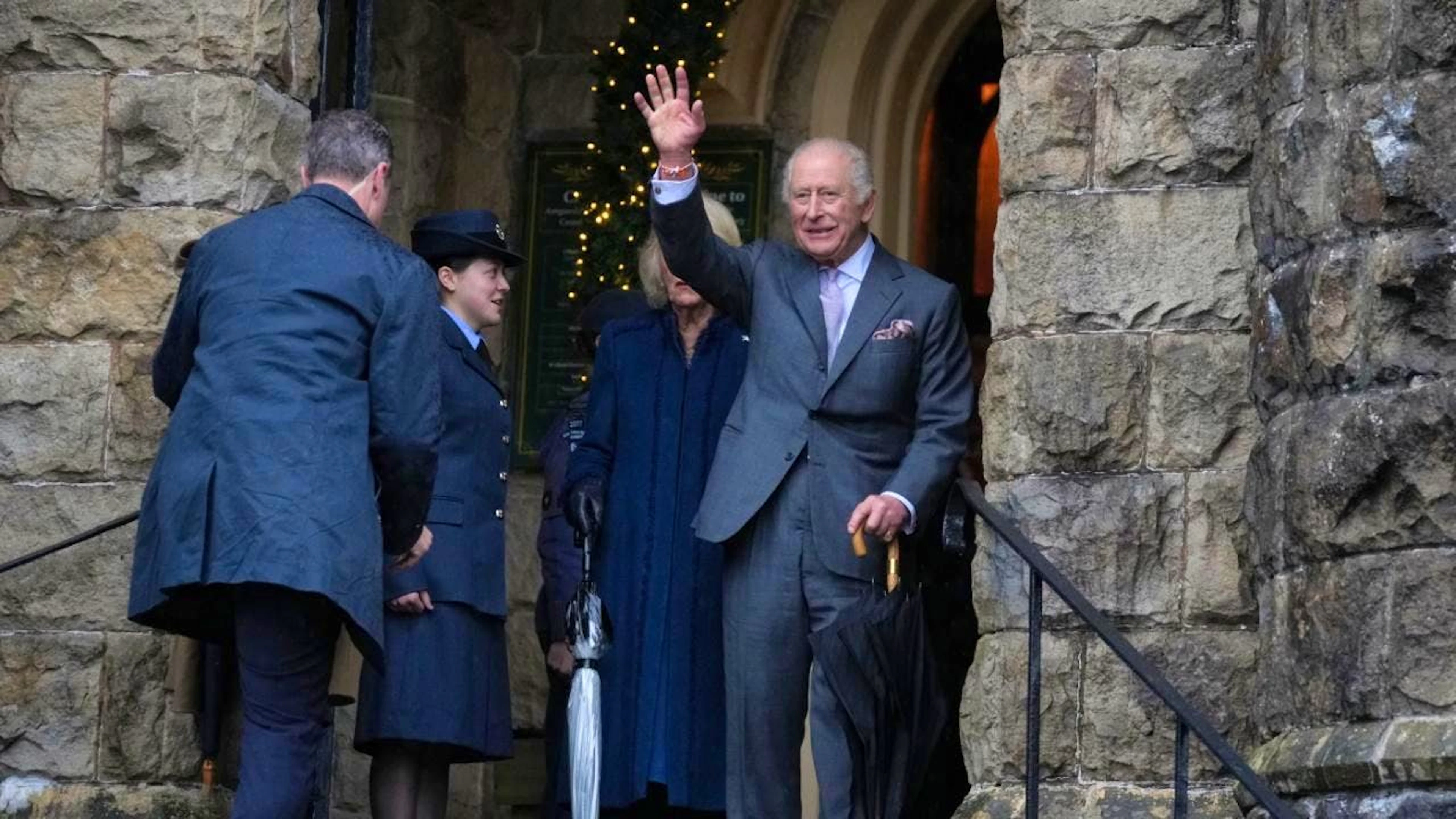 Le roi Charles III a fêté vendredi ses 77 ans au Pays de Galles où il était en déplacement.