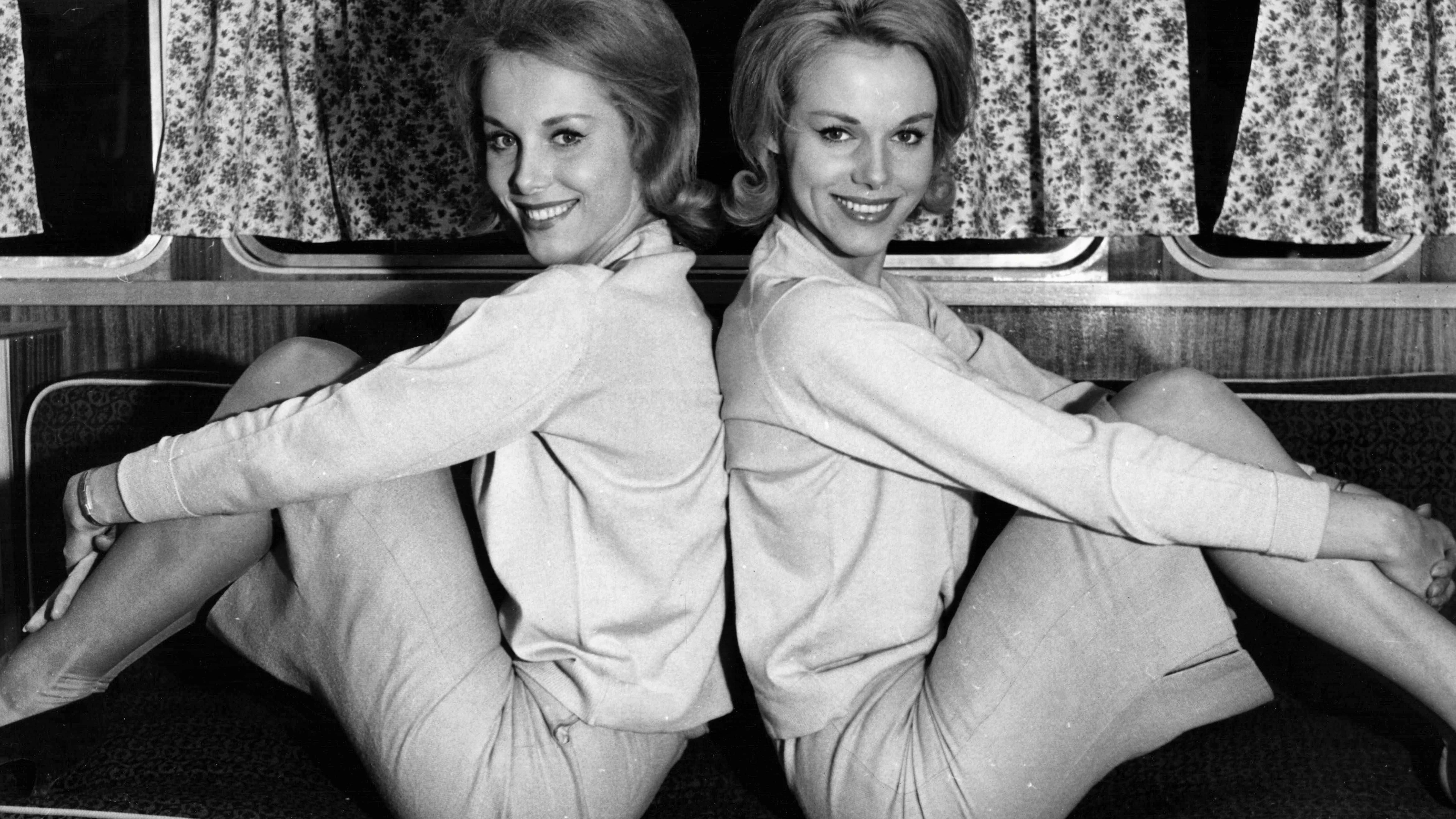 1965: The Kessler twins on August 2, 1965 in London. The entertainers were known for their singing, dancing and acting in Germany and Italy in the 1950s and 1960s. They were known as the "Kessler twins".