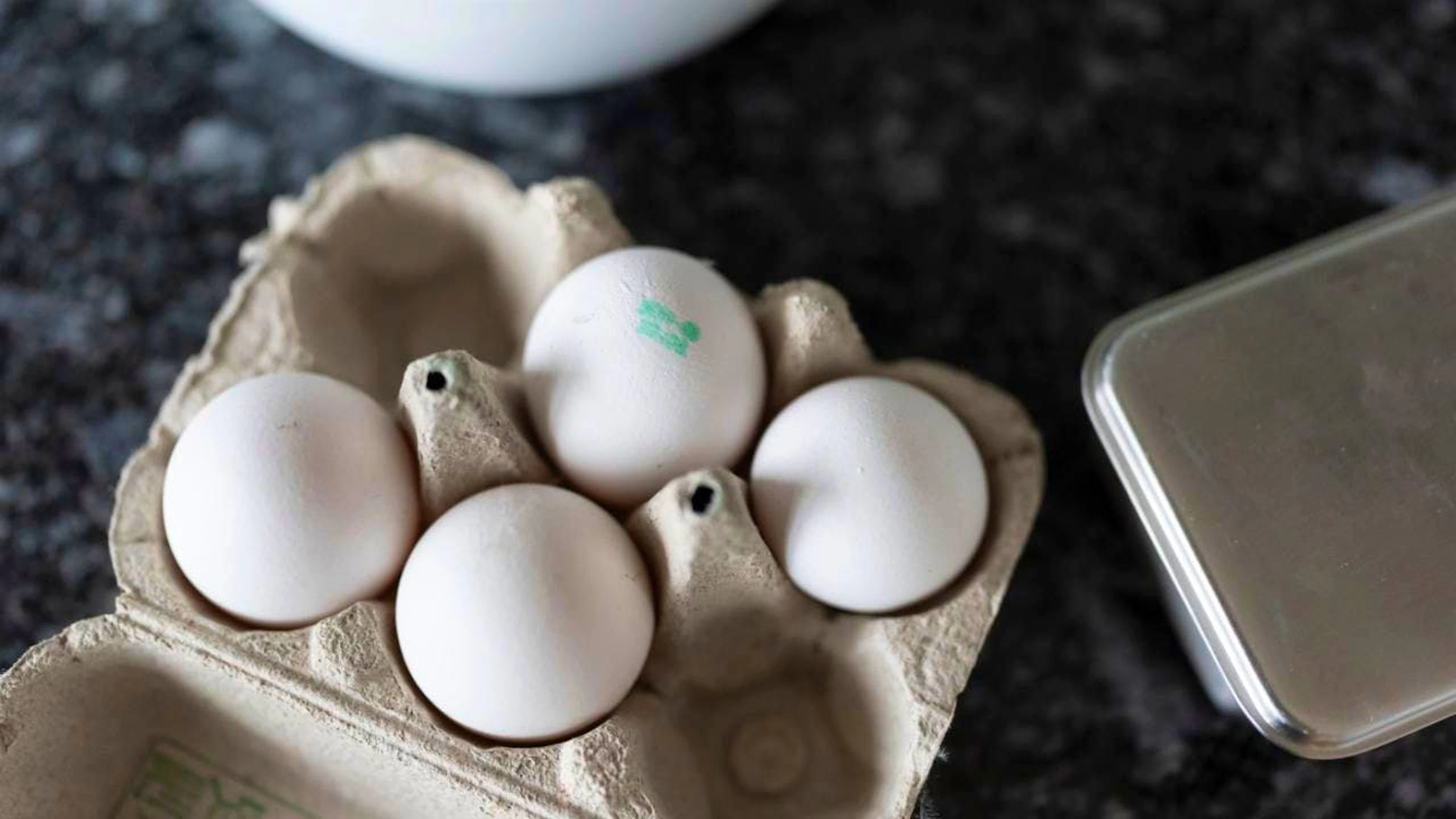 Die Konzentration von PFAS in Eiern hängt auch mit der Haltungsform zusammen. (Symbolbild)