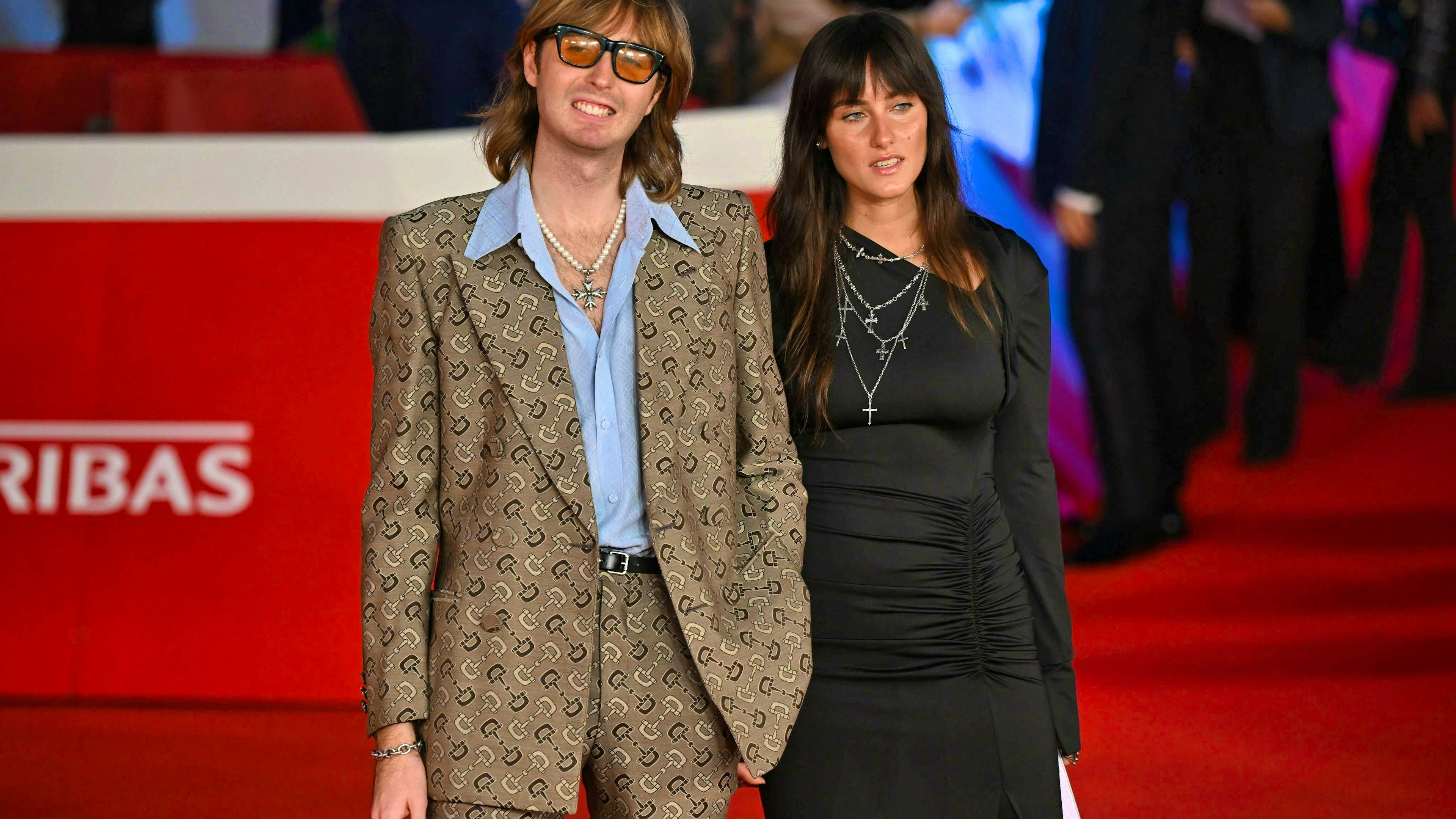 Thomas Raggi with his partner Lavinia Albrizio at the Rome Film Festival in October 2024. The Roman is working on his first solo album.