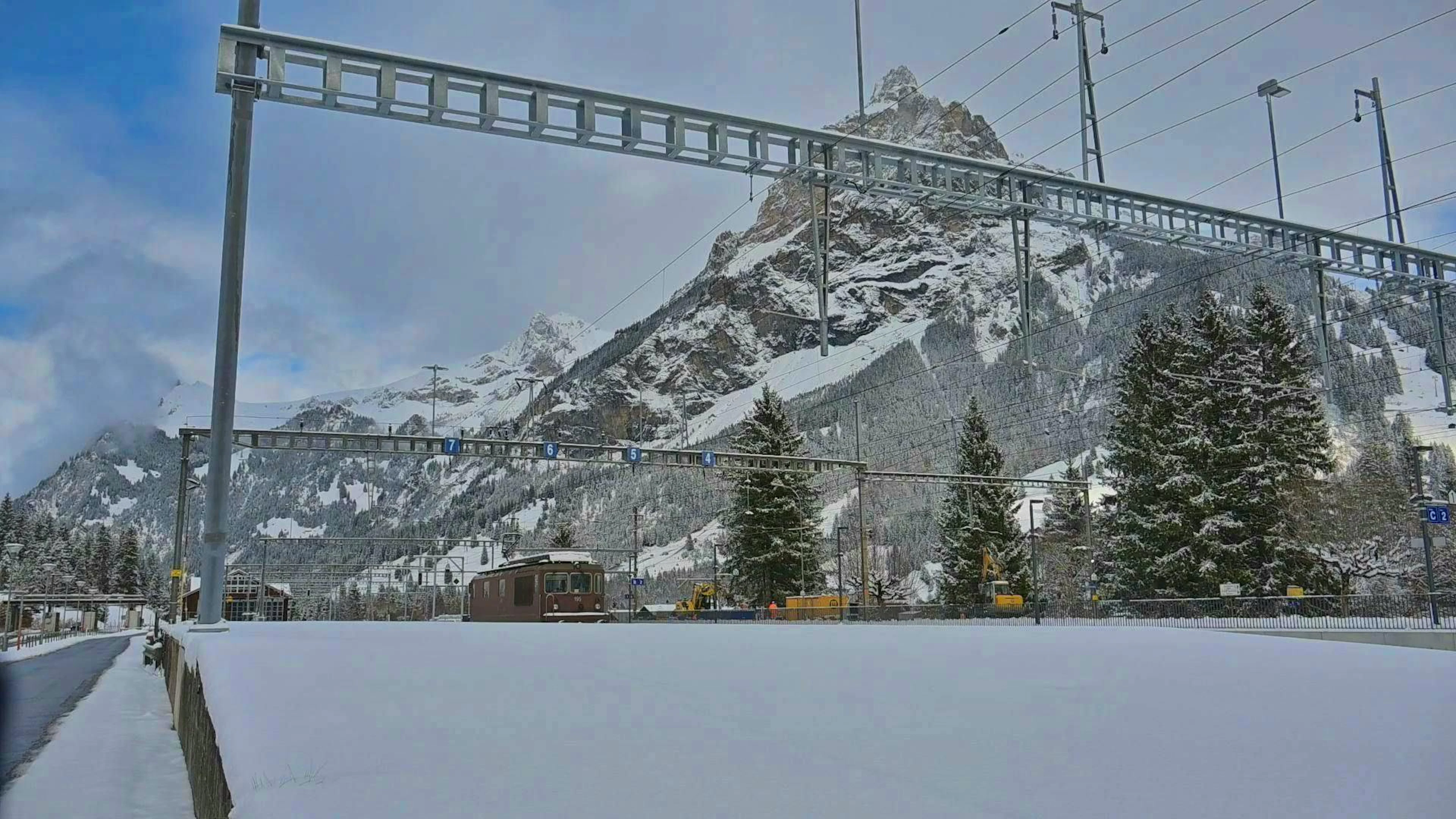 ... so that traffic did not come to a standstill either on the roads or on the rails.