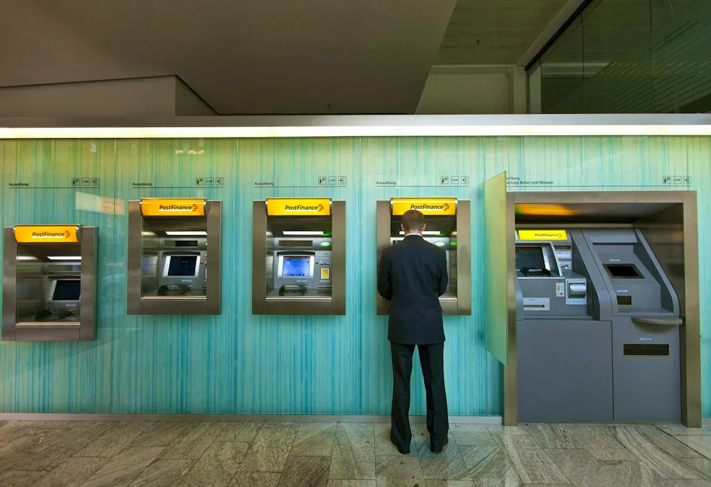 Swiss Post and Six are arguing about a standardized ATM system