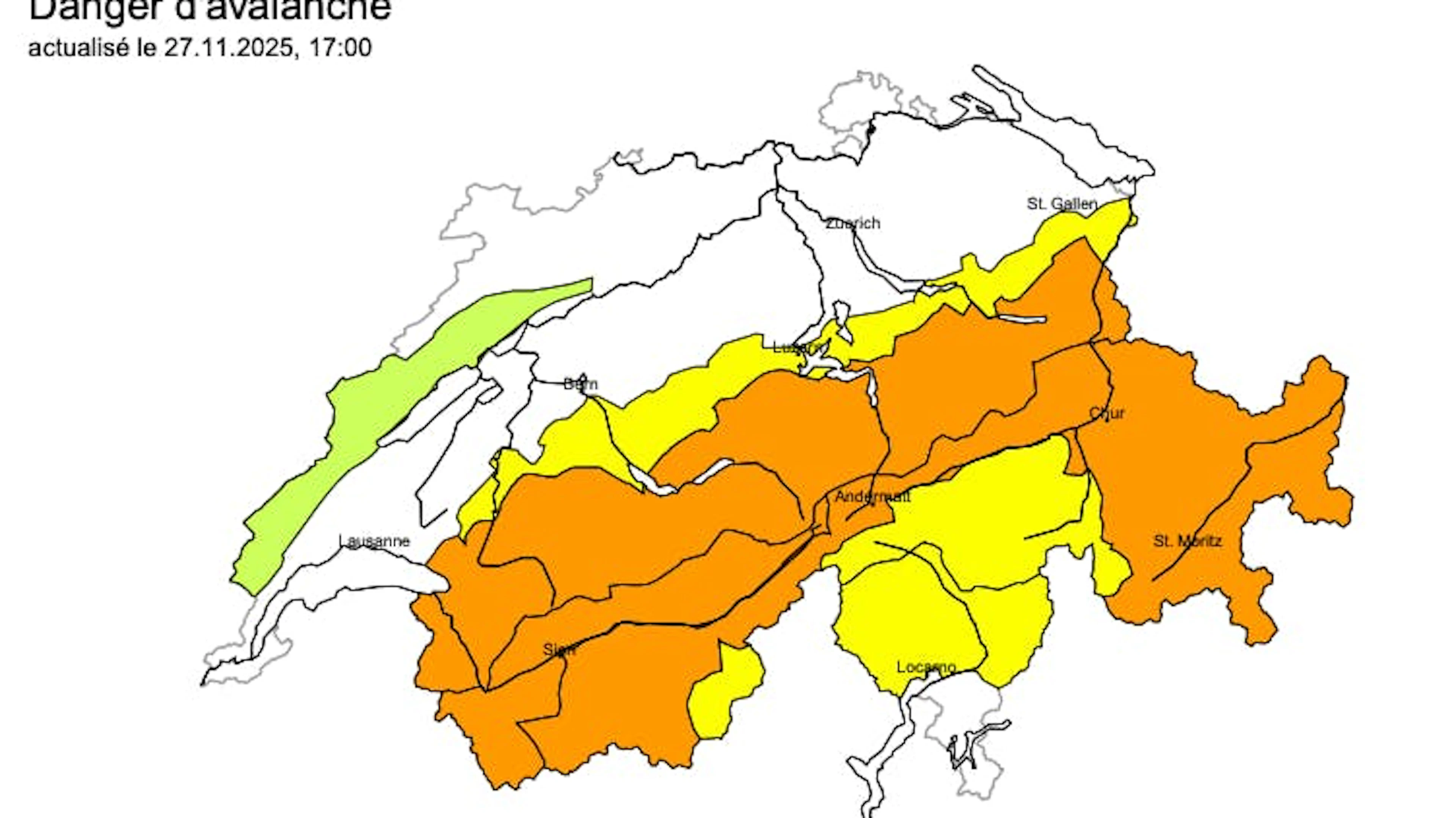 En orange, le risque marqué (3). Les sports de neige en dehors des pistes sécurisées demandent de l' expérience dans l'évaluation du danger d'avalanche et de la retenue.