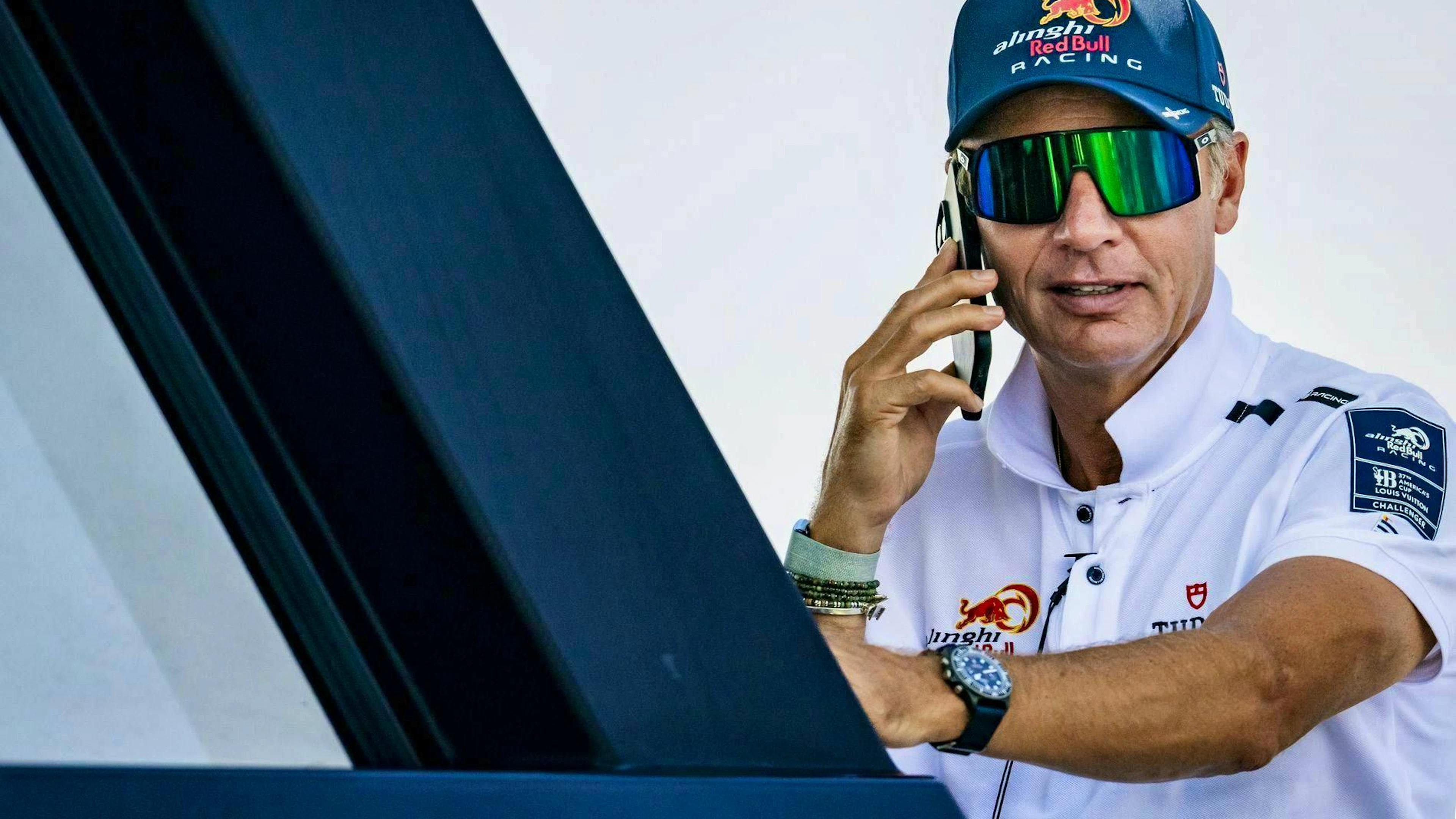 Ernesto Bertarelli est le CEO d'Alinghi Red Bull Racing.