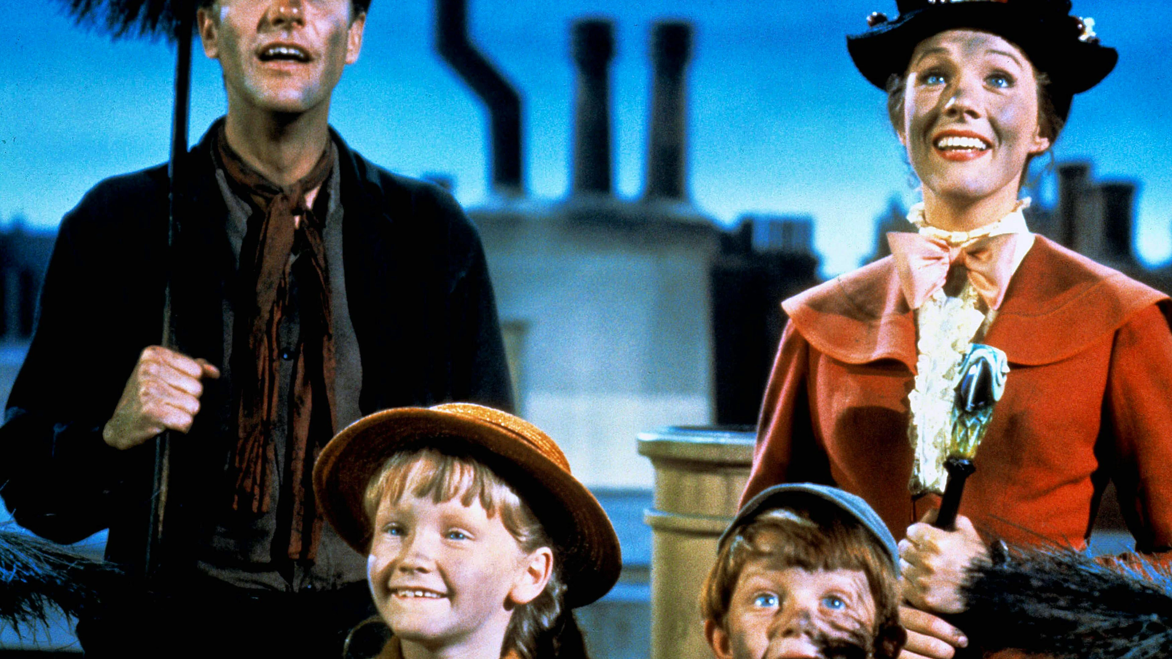 Dick Van Dyke, Karen Dotrice, Matthew Garber e Julie Andrews sono stati Bert, Jane Banks, Michael Banks e Mary Poppins nell'omonimo film del 1964.