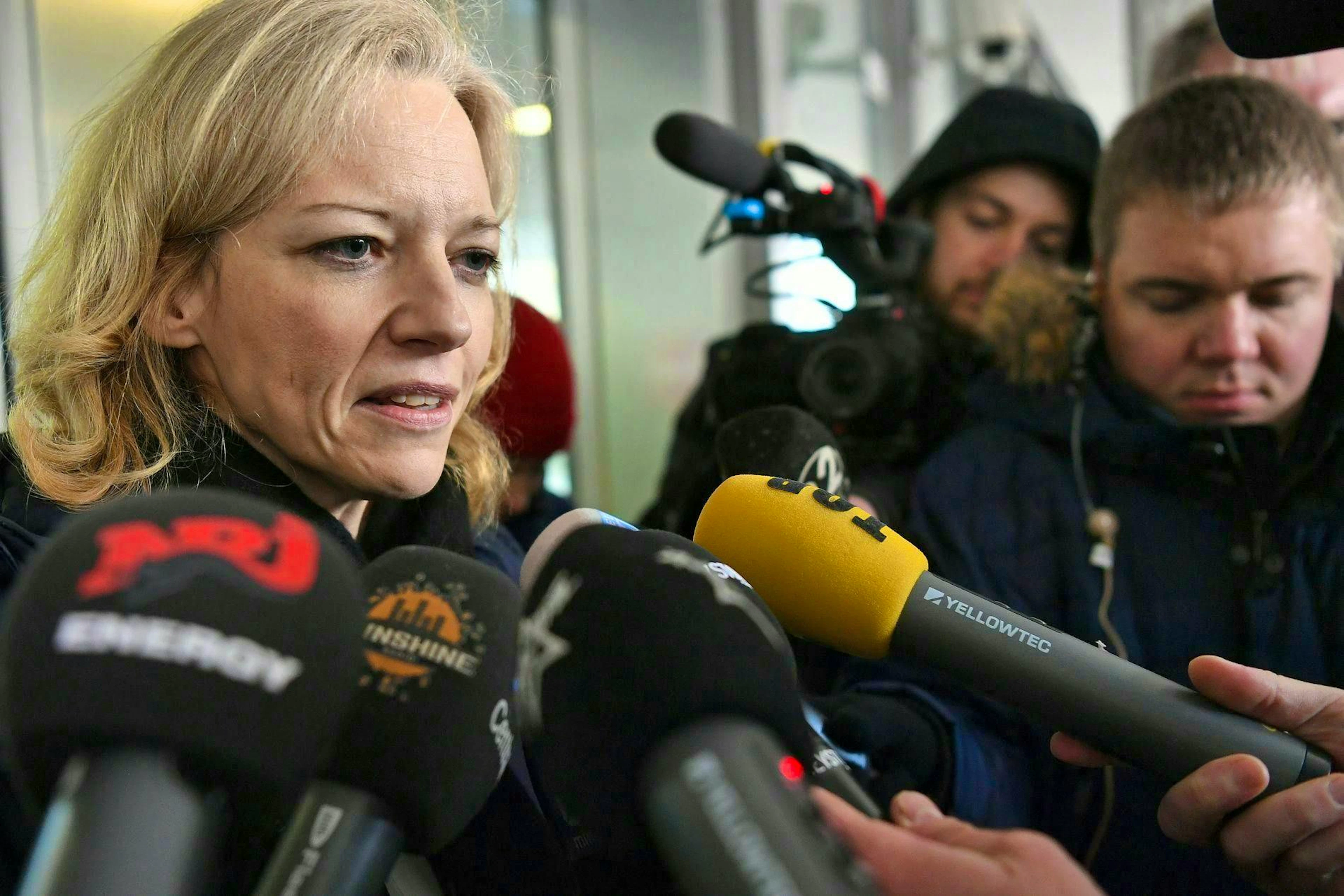 Prosecutor Barabara Loppacher answers questions before the Aargau High Court in Aarau. She demands a guilty verdict.