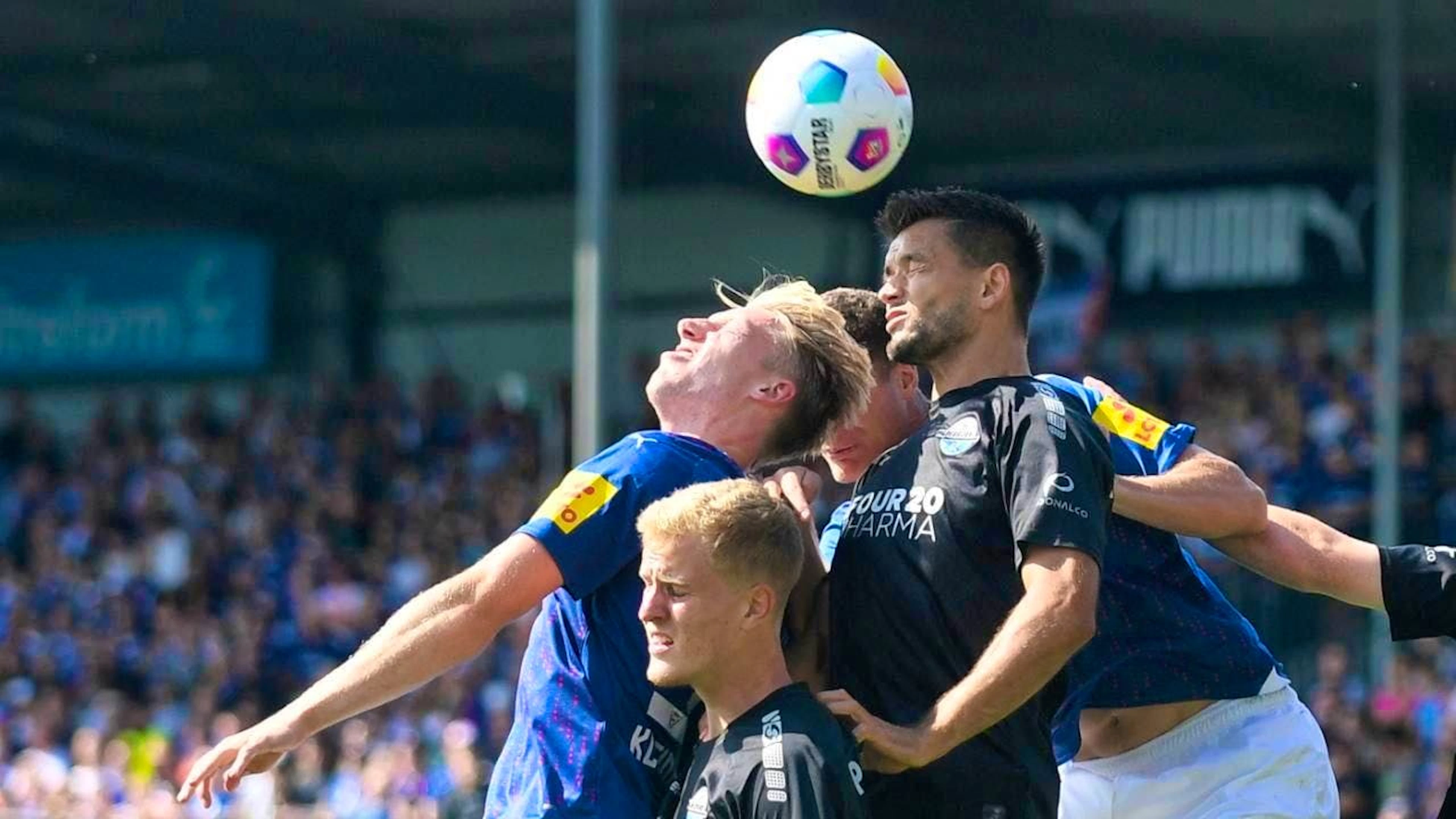 Colin Kleine-Bekel (left) plays on loan for FC St. Gallen