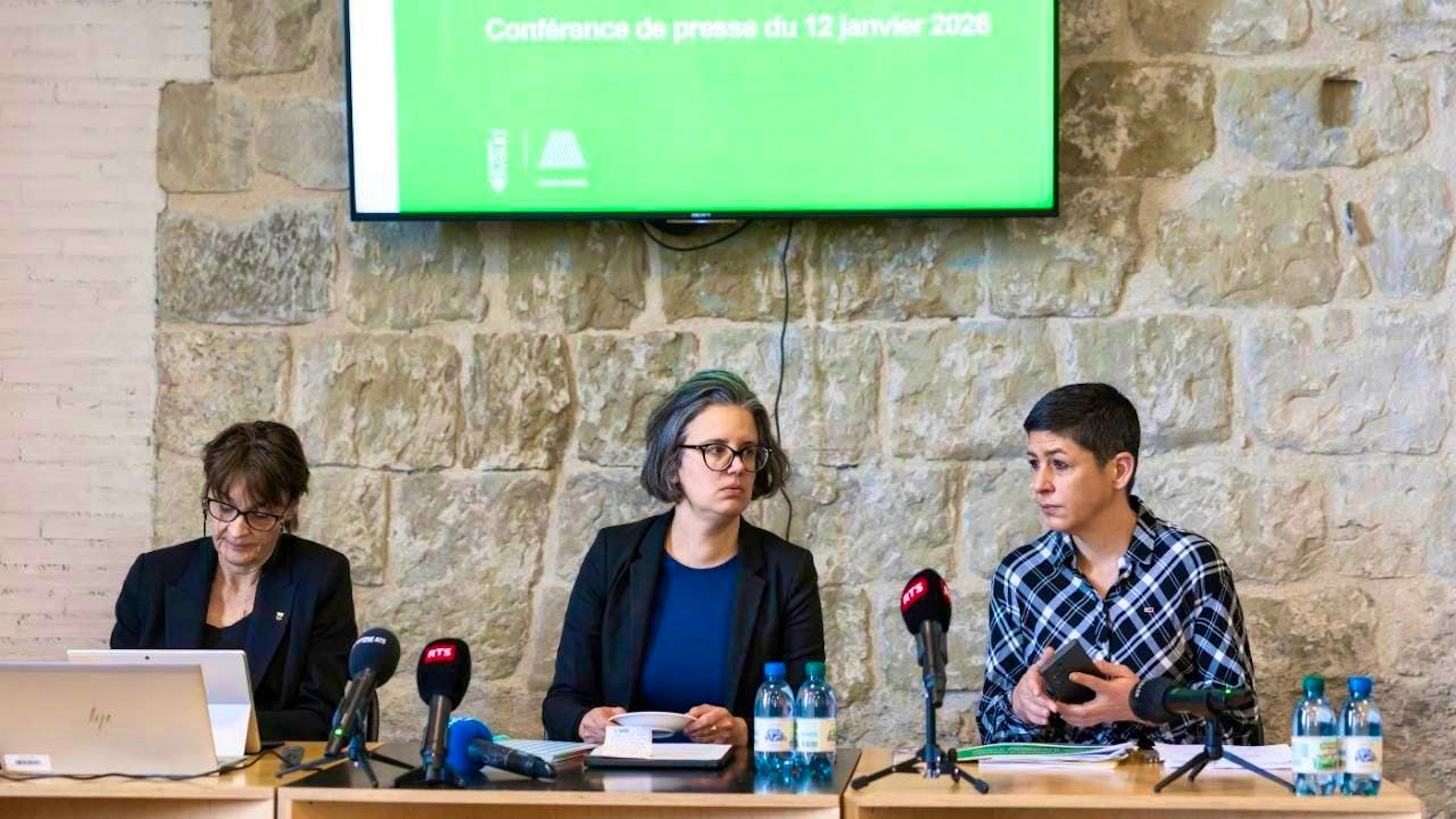The delegation of the supervisory commissions of the Grand Council of the Canton of Vaud published a critical report on Valérie Dittli on Monday.